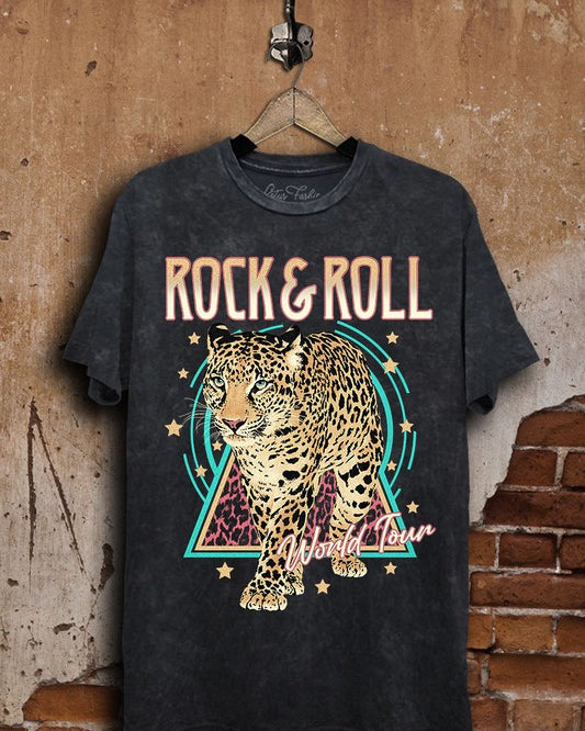 Graphic Tees, Lotus Fashion