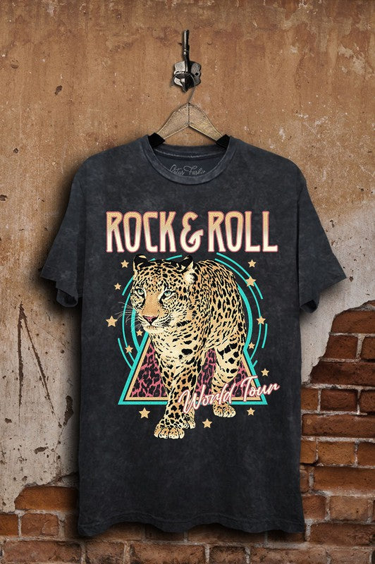 Graphic Tees, Lotus Fashion