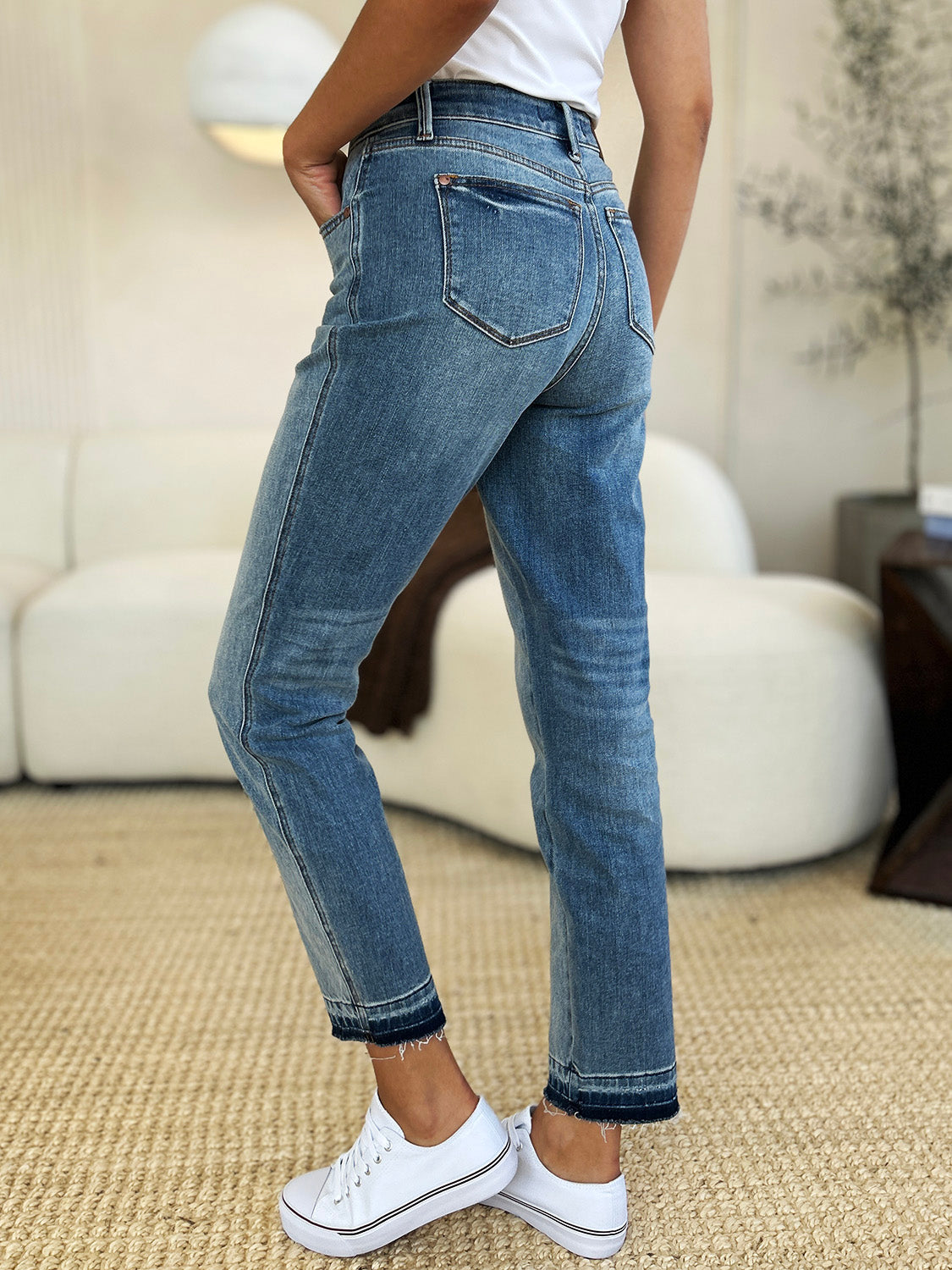 Judy Blue Mid Rise Rigid Magic Release Hem Jeans Pants