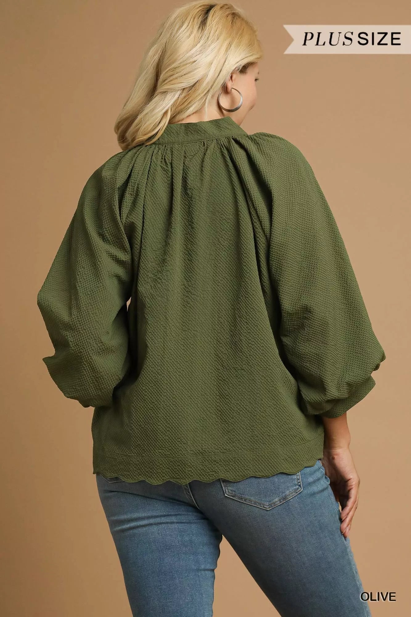 Umgee Olive Textured Notched Scallop Hem Balloon Sleeve Blouse