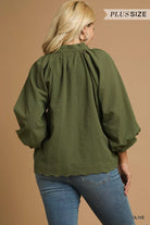 Umgee Olive Textured Notched Scallop Hem Balloon Sleeve Blouse