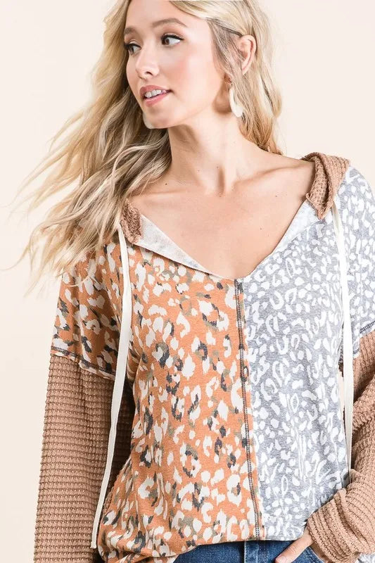 BiBi Popcorn Waffle Knit Hoodie with Print Block Front