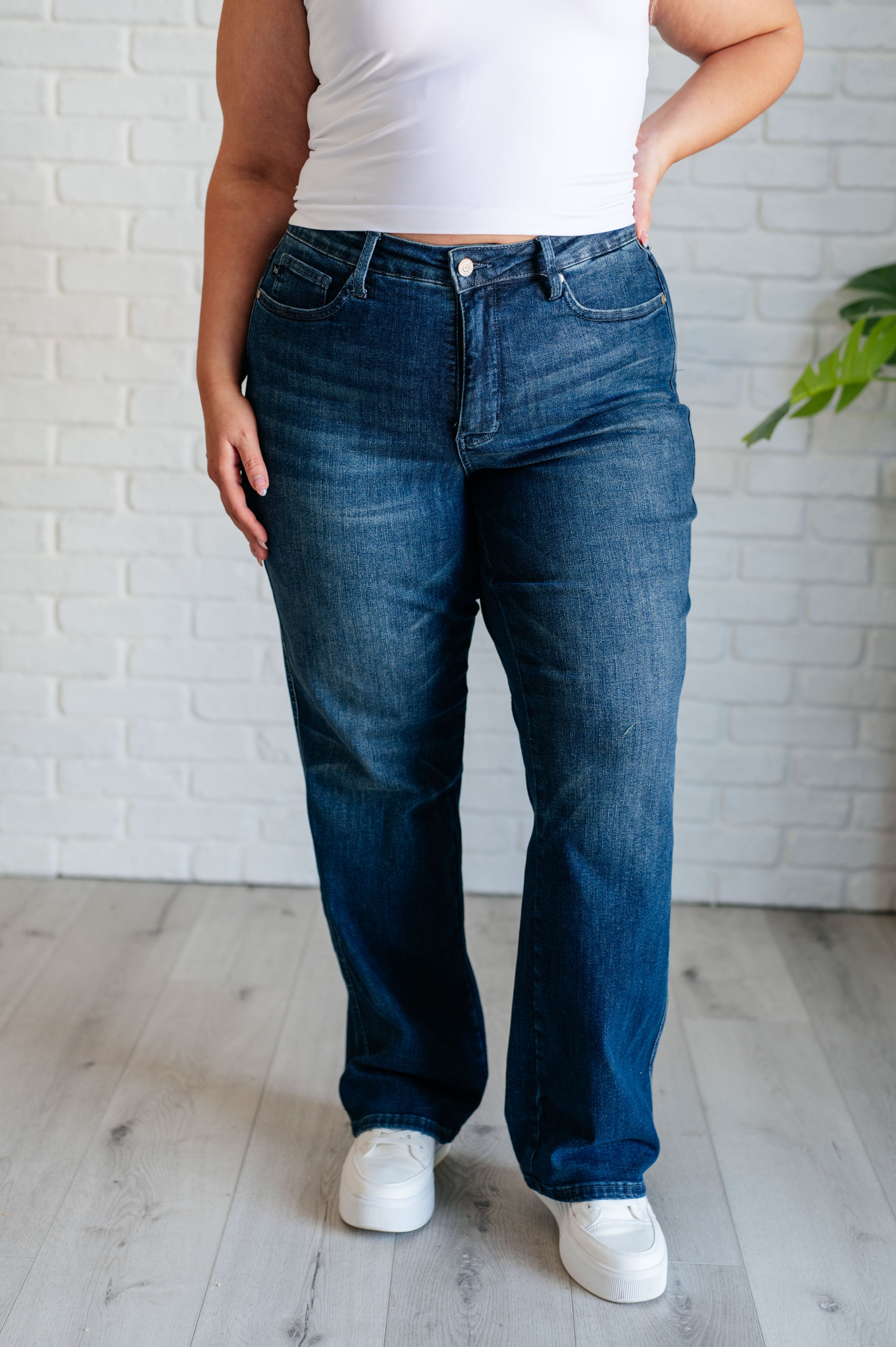 Judy Blue Muriel Mid Rise Control Top Classic Straight Jeans Denim