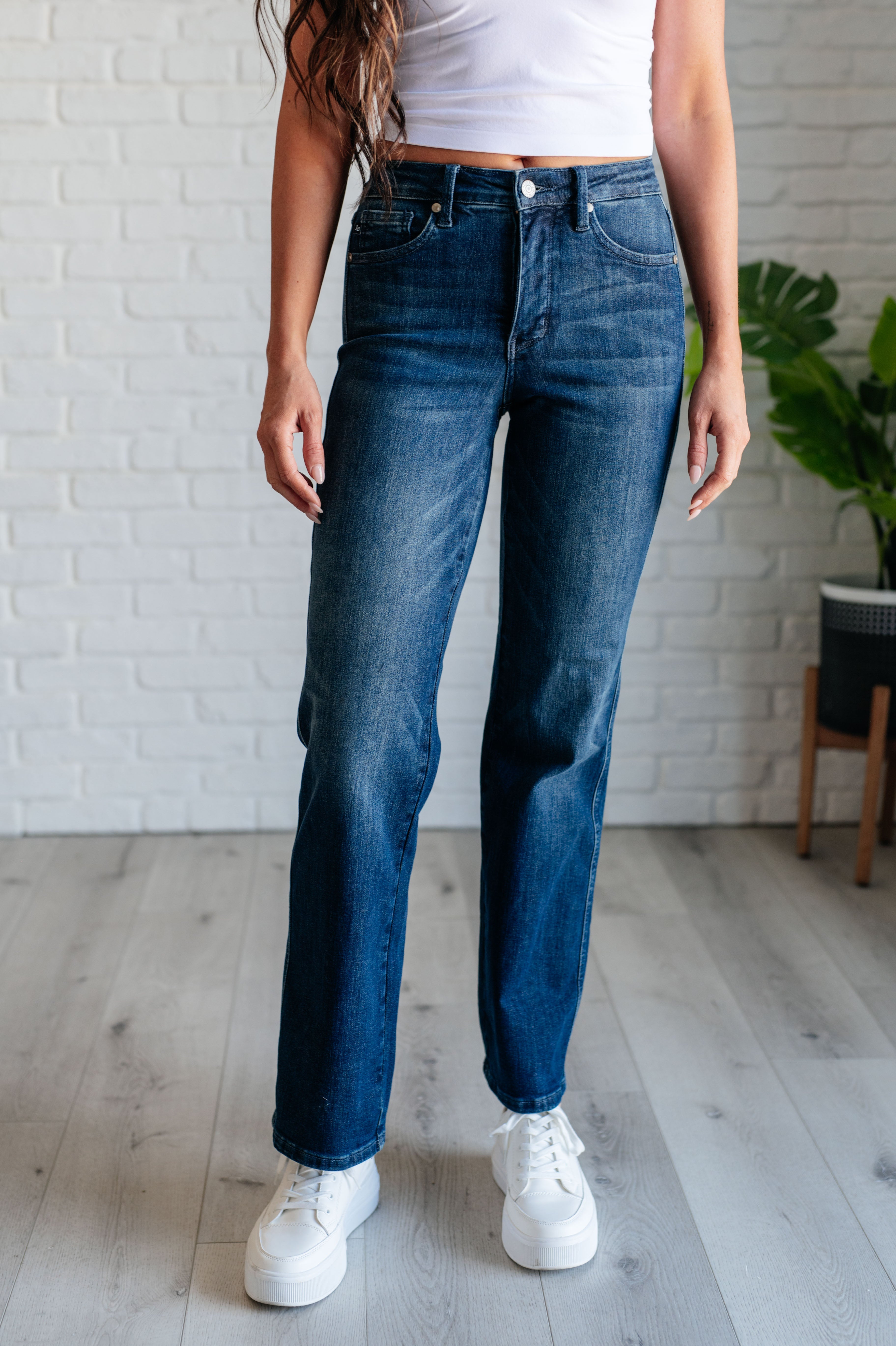 Judy Blue Muriel Mid Rise Control Top Classic Straight Jeans Denim