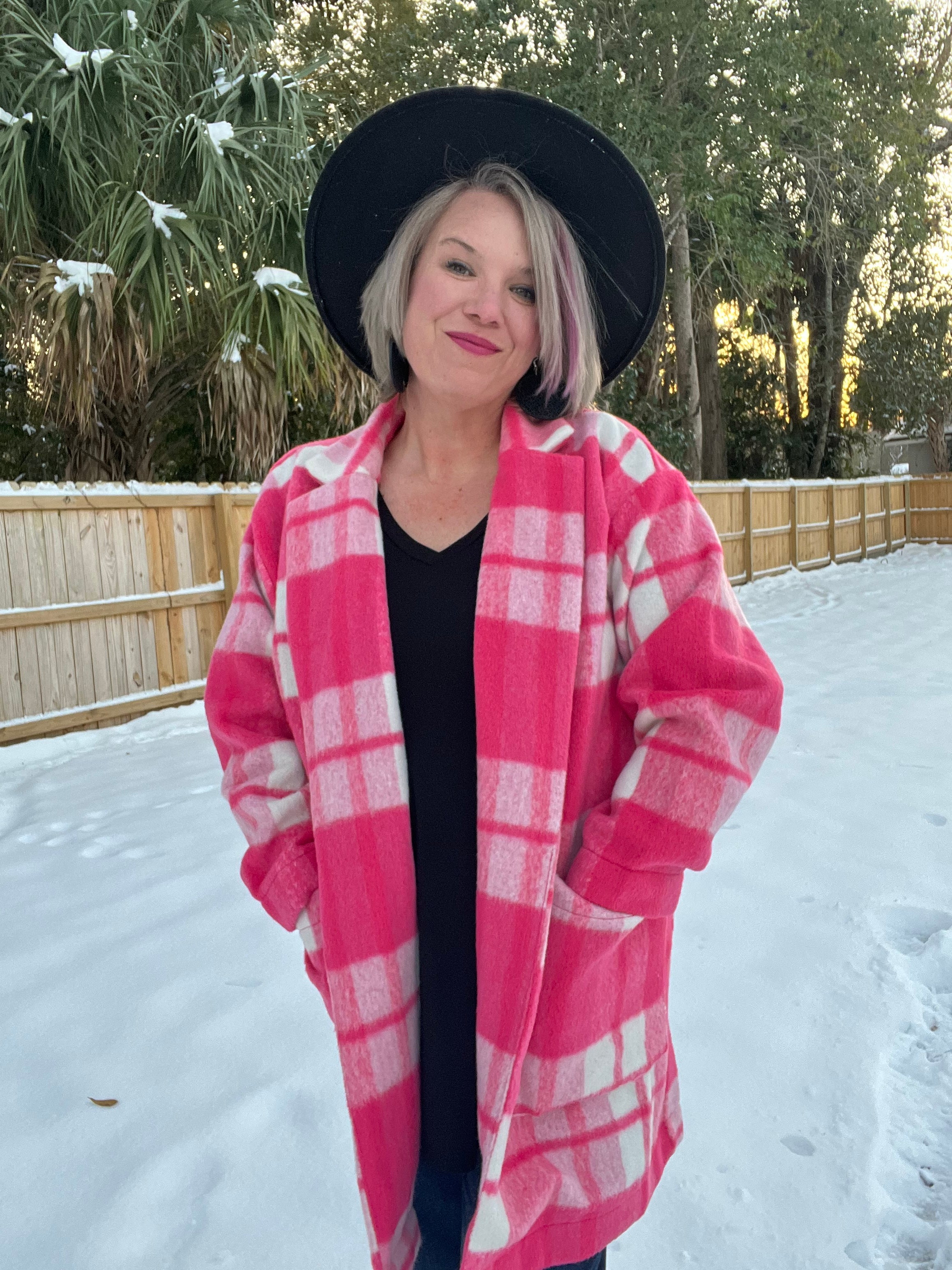Davi & Dani Passion in Plaid Open Front Coat in Pink Layers