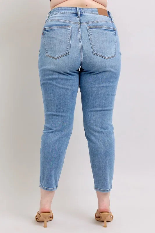 Judy Blue Mid Rise Vintage Wash Slim Jeans with Cell Phone Pocket