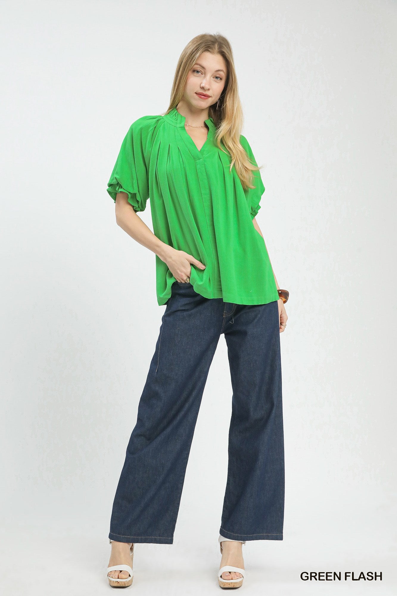 Umgee Green Flash Linen V-Neck Flutter Sleeve Top