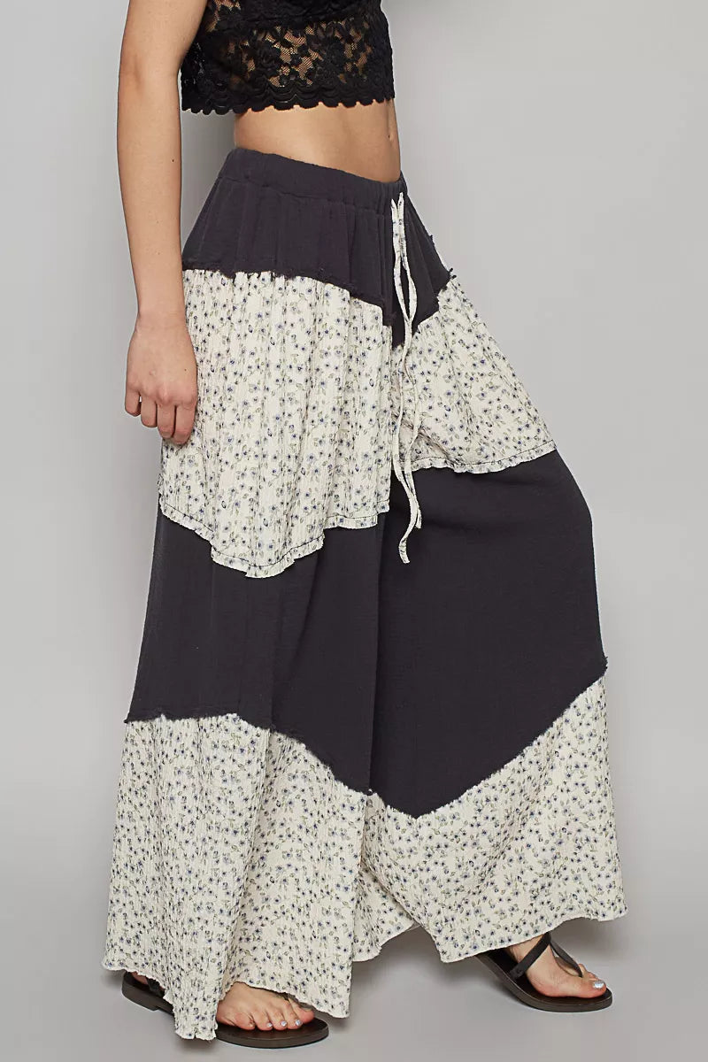 POL Contrast Floral Drawstring Wide Leg Pants