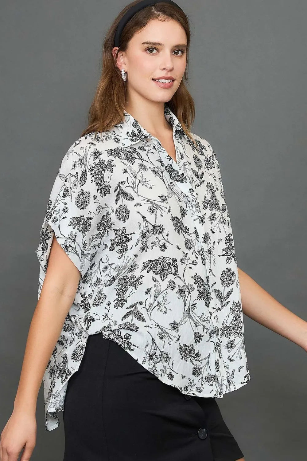 Umgee Black Two Tone Floral Print Top