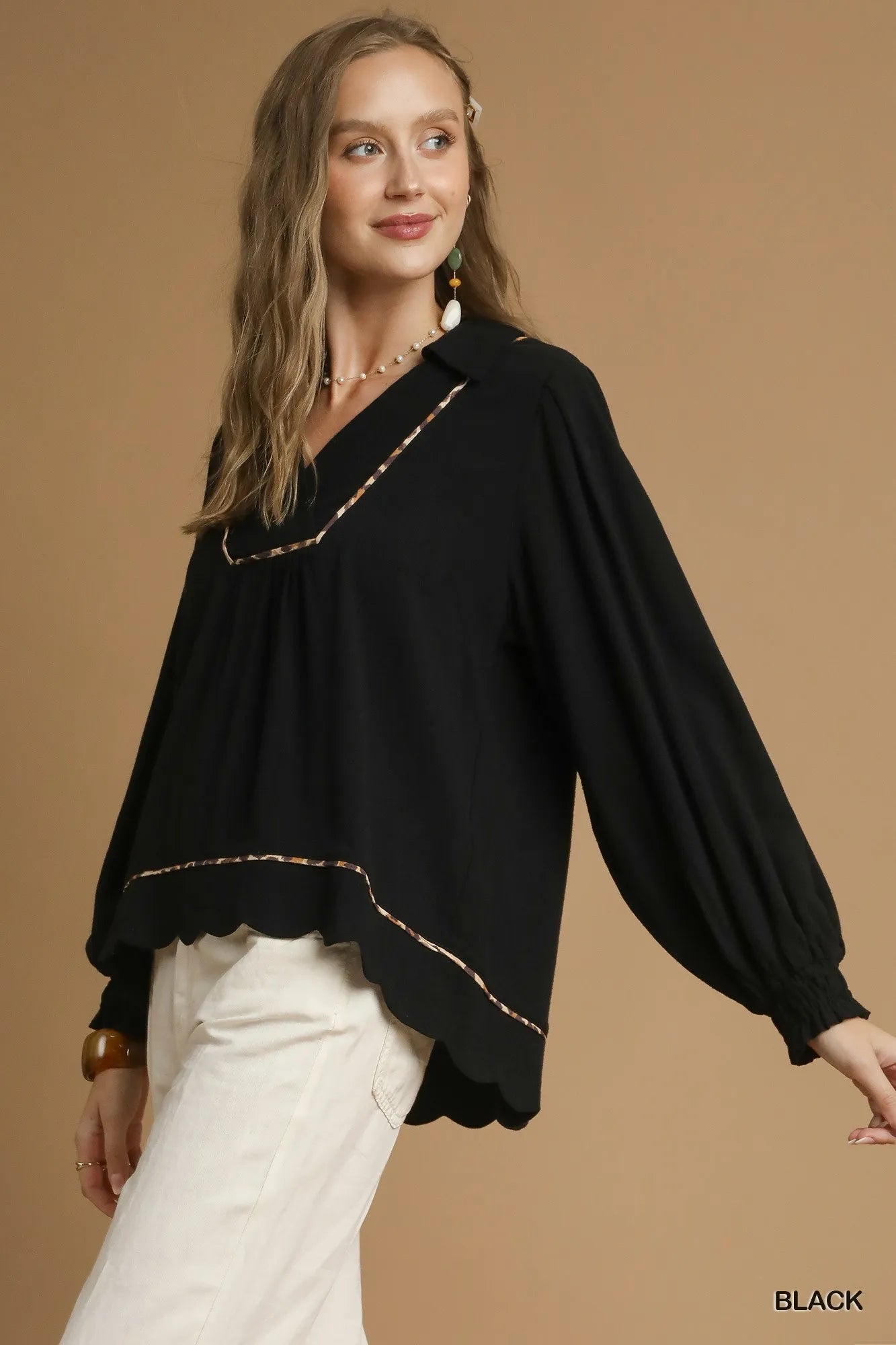 Umgee Black Linen Scallop Hem Blouse with Contrast Trim
