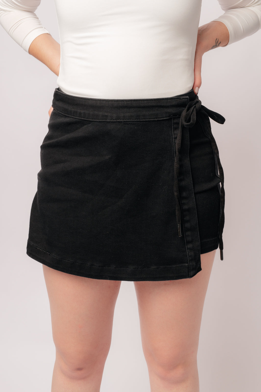 Judy Blue Bentli High Rise Side Tie Denim Skort in Black Denim