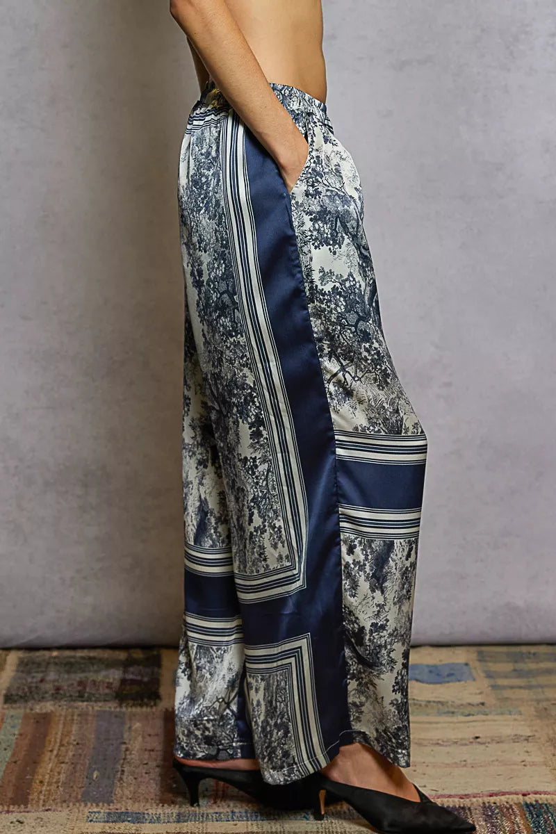 POL Ivory & Navy Floral Printed Woven Wide Leg Drawstring Pants