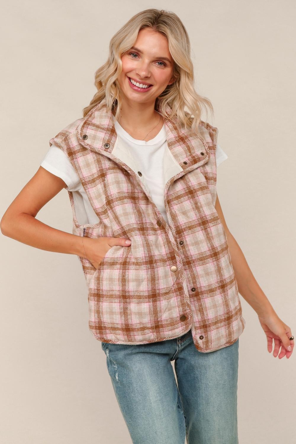 Haptics Taupe/Caramel Snap Button Down Plaid Quilted Vest Jacket
