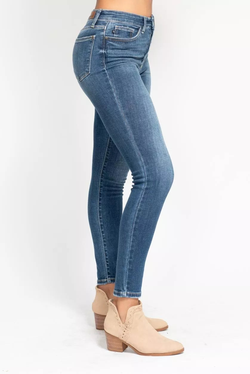 Judy Blue Medium Washed High Rise Button Fly Skinny Jeans