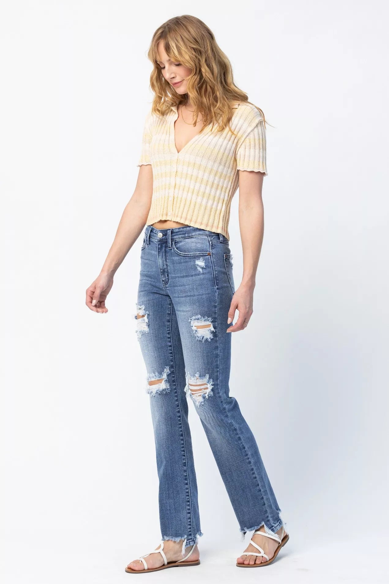 Judy Blue Medium Washed Mid Rise Destroyed Straight Jeans