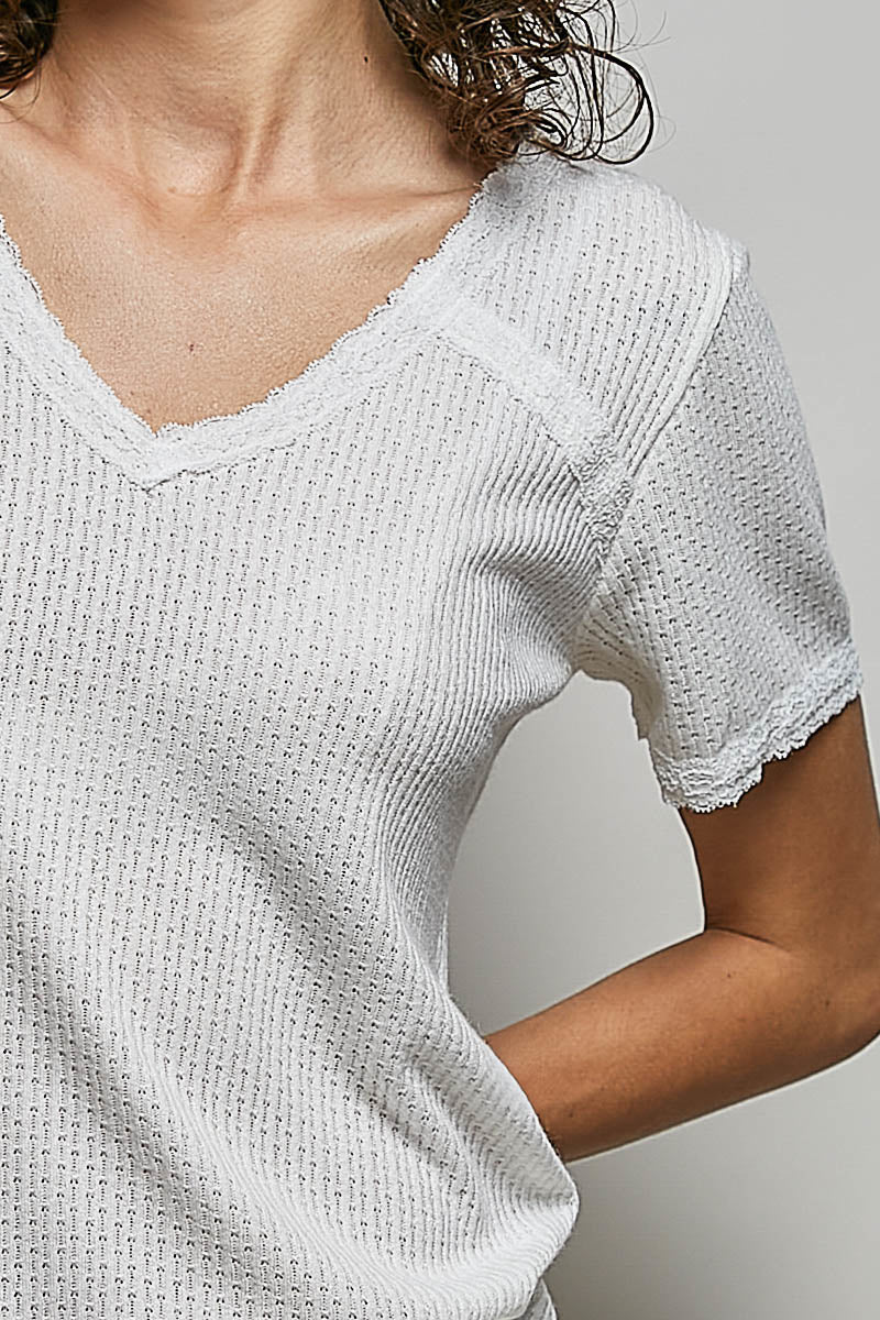 POL Off White Lace Detail V-Neck Short Sleeve Textured T-Shirt