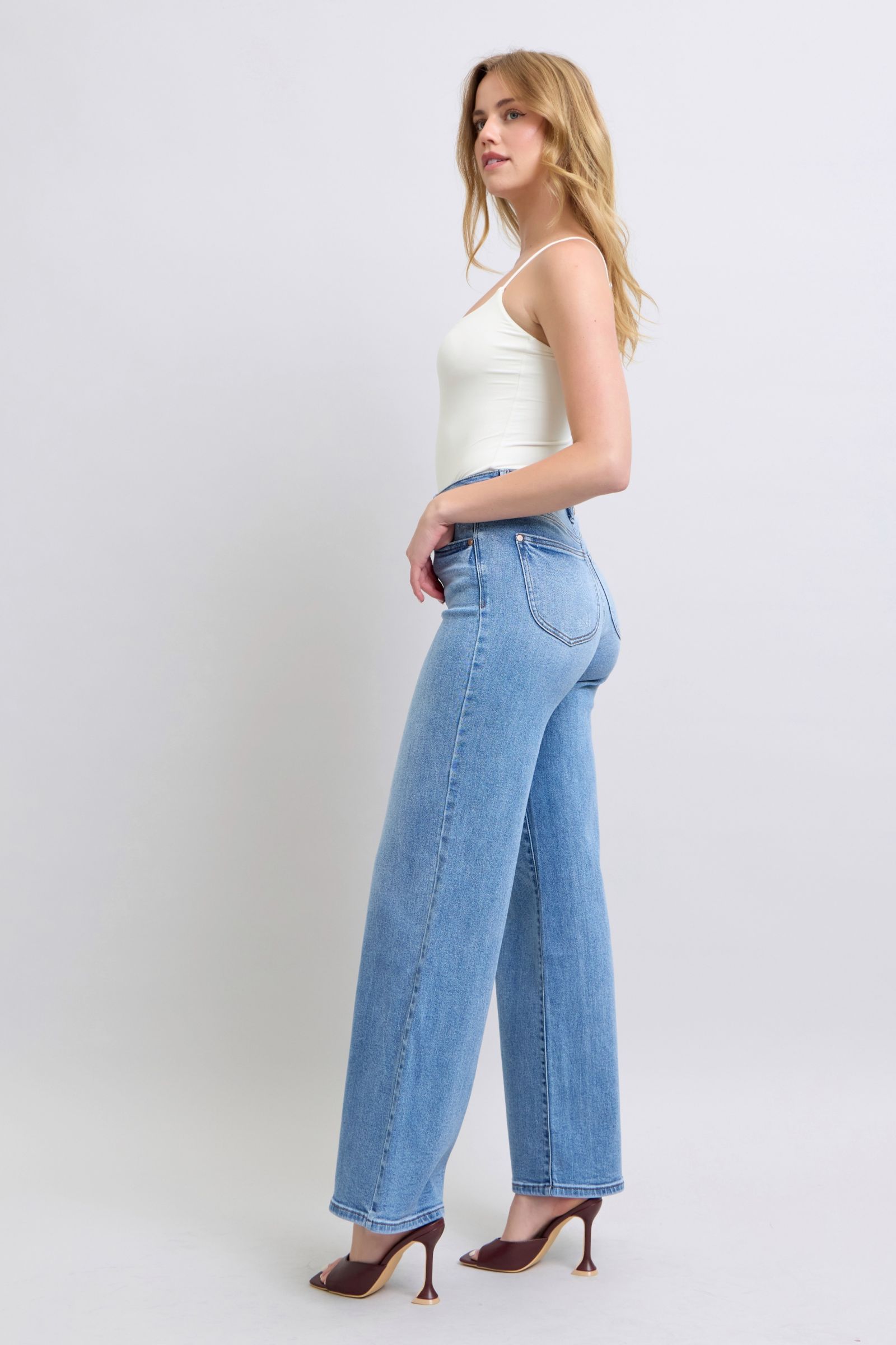 Judy Blue Medium Washed Wide Leg Jeans with Pockets Jeans