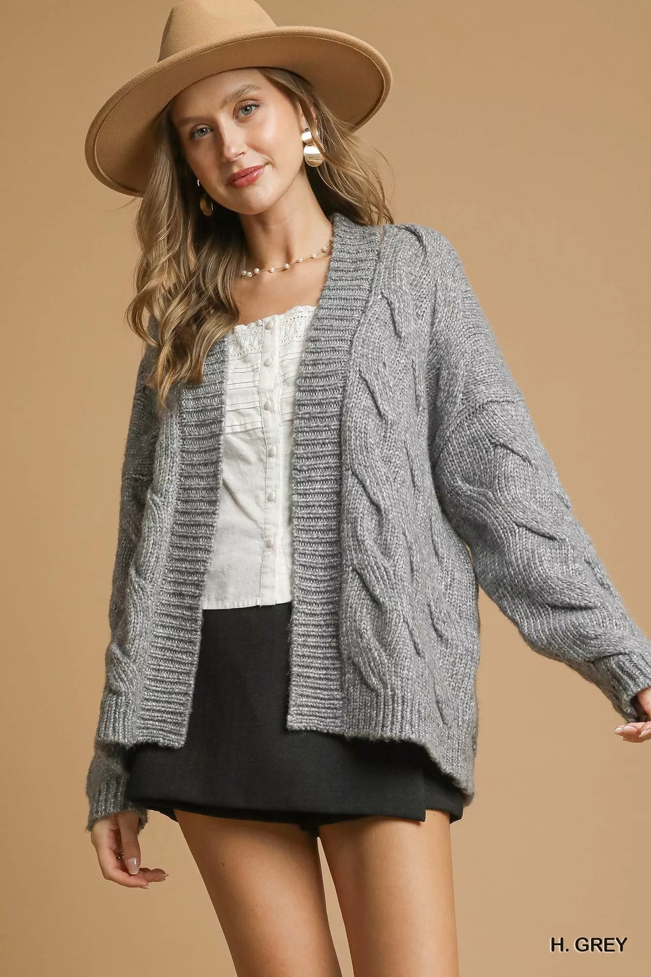 Umgee Heather Grey Chunky Cable Knit Open Front Cardigan H. GREY