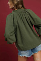 Umgee Olive Textured Notched Scallop Hem Balloon Sleeve Blouse