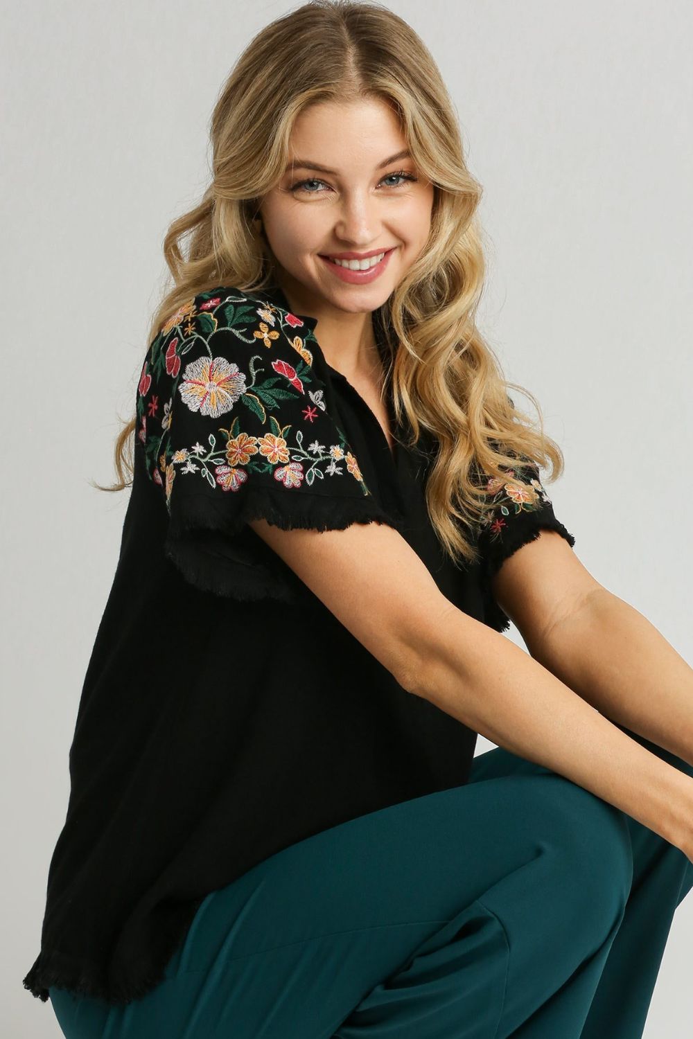 Umgee Black Linen Shirt with Embroidered Sleeves