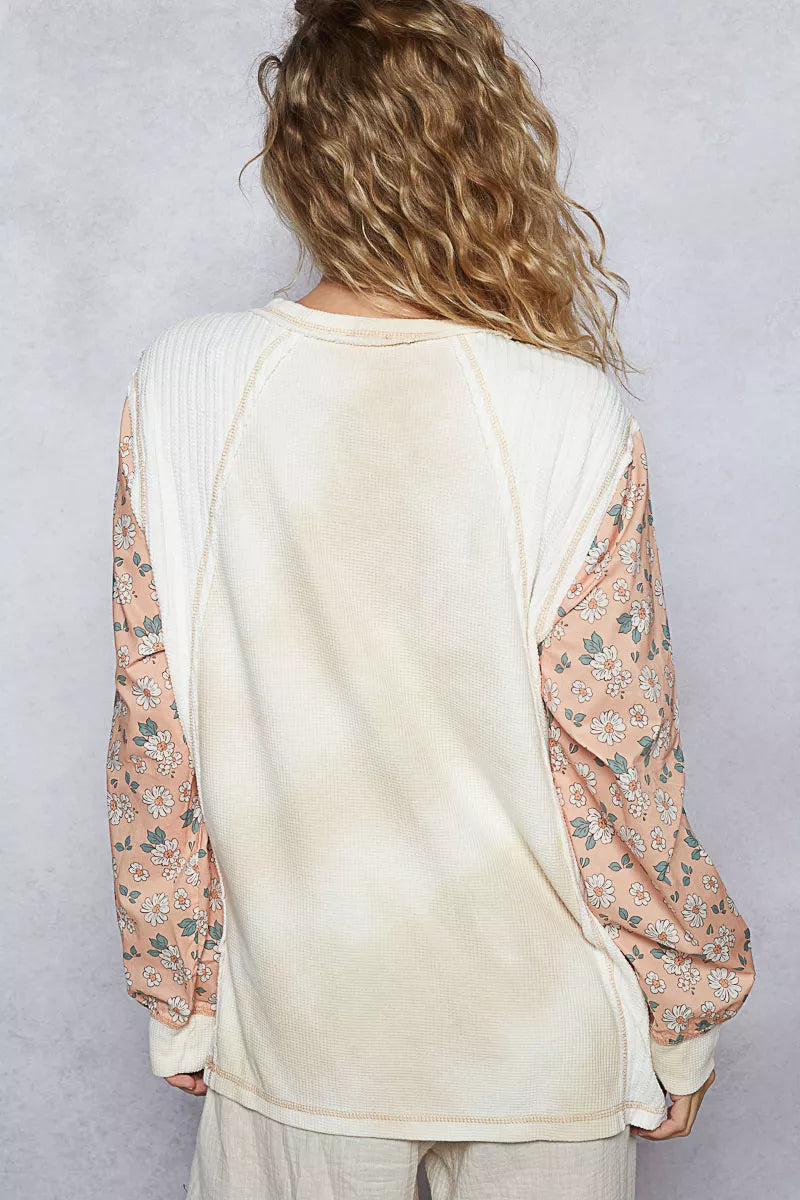 POL Exposed Seam Star Patch Thermal Top with Floral Sleeves – Cream Multi