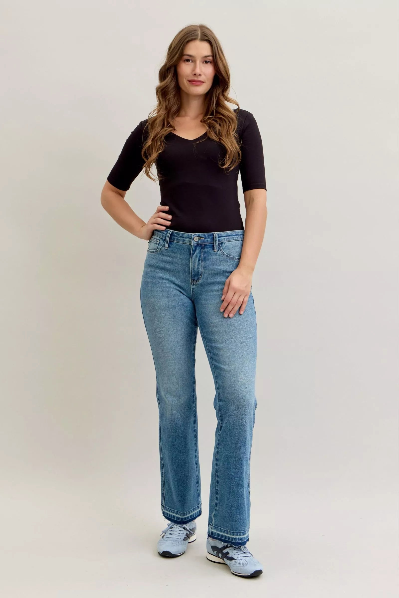 Judy Blue Medium Wash Mid Rise Slim Bootcut Tummy Control Release Hem Jeans MD