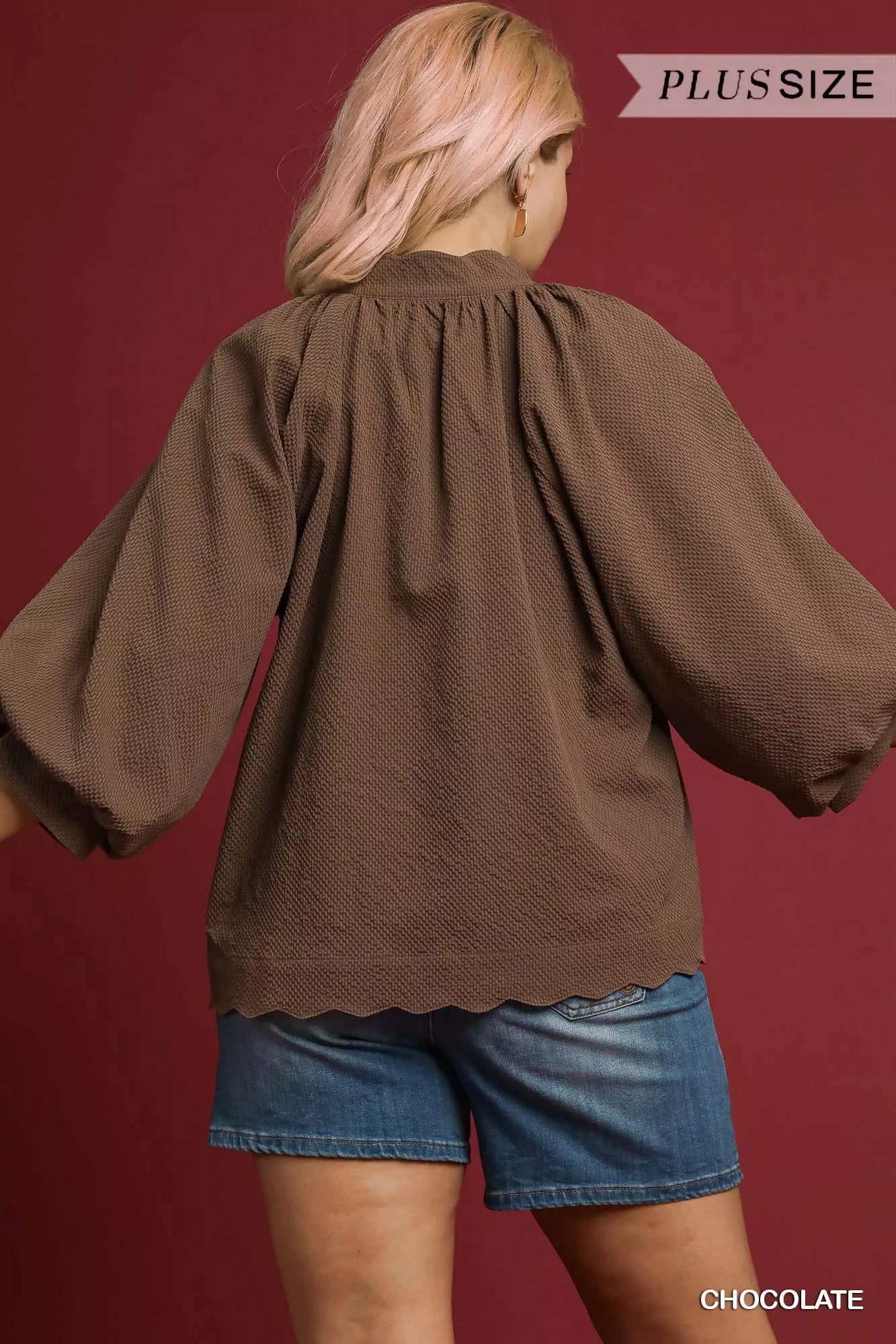 Umgee Chocolate Textured Notched Scallop Hem Balloon Sleeve Blouse