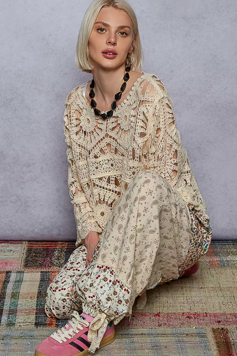 POL Cream Round Neck Weave Knit Pattern Cropped Cover Up