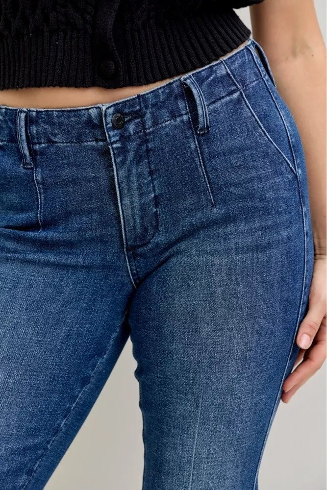 Judy Blue Dark Wash Mid Rise Bootcut Jeans with Welt Pockets