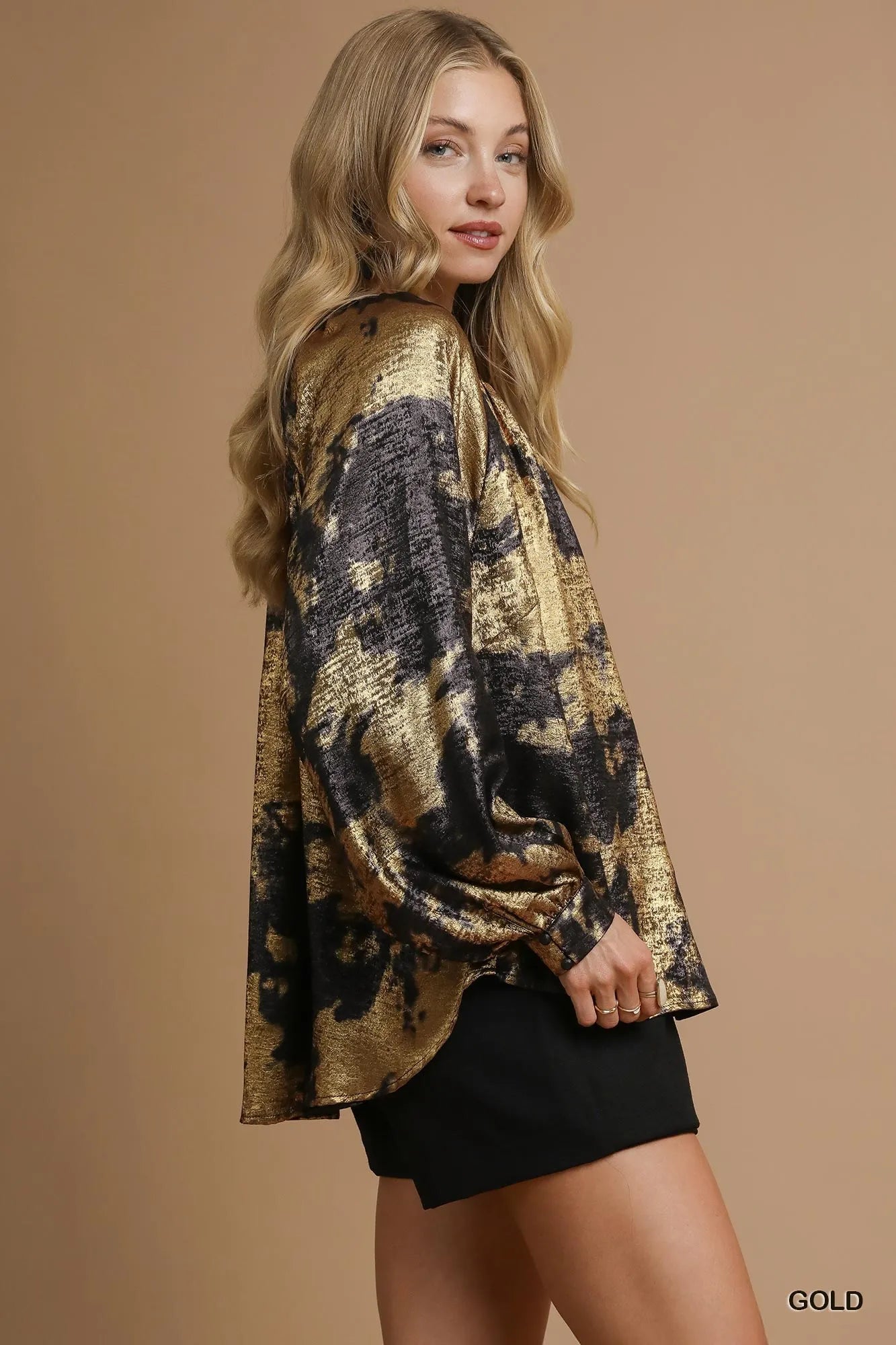 Umgee Gold Metallic Fabric Blouse with Balloon Sleeves