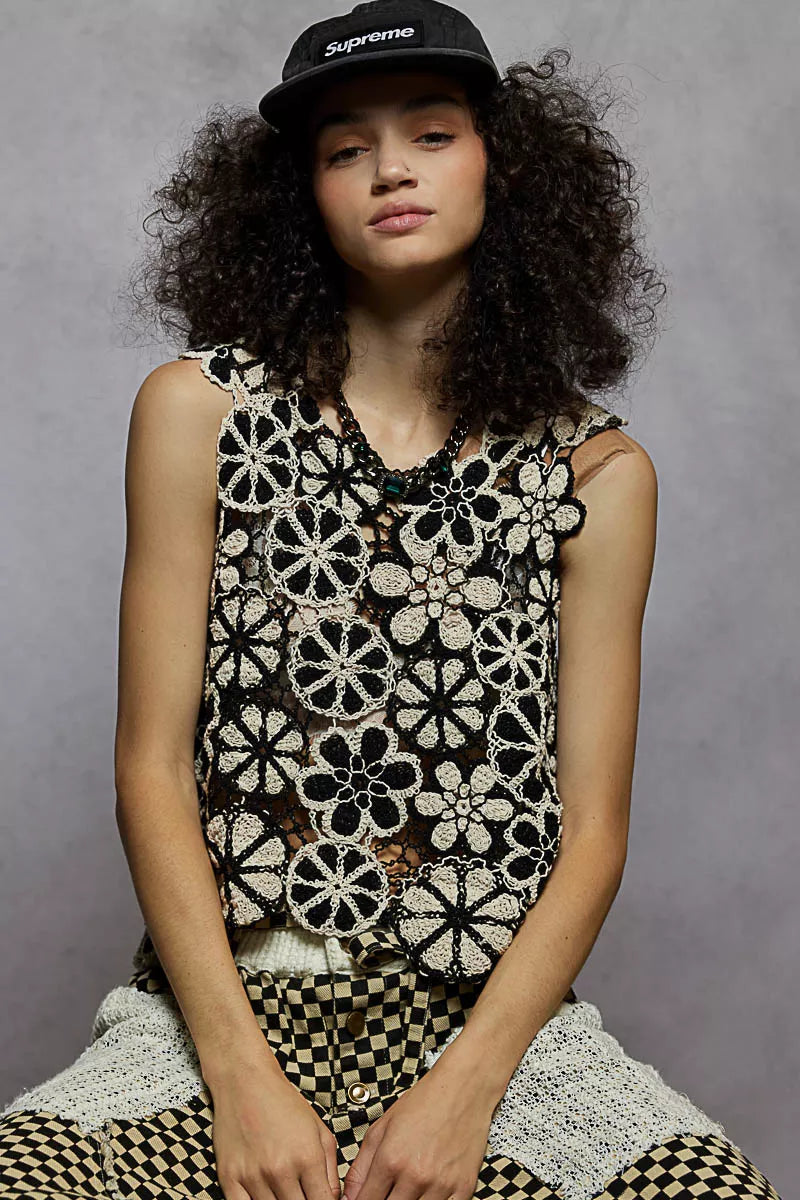 POL Round Neck Floral Crochet Sleeveless Cropped Top BLACK NATURAL One Size