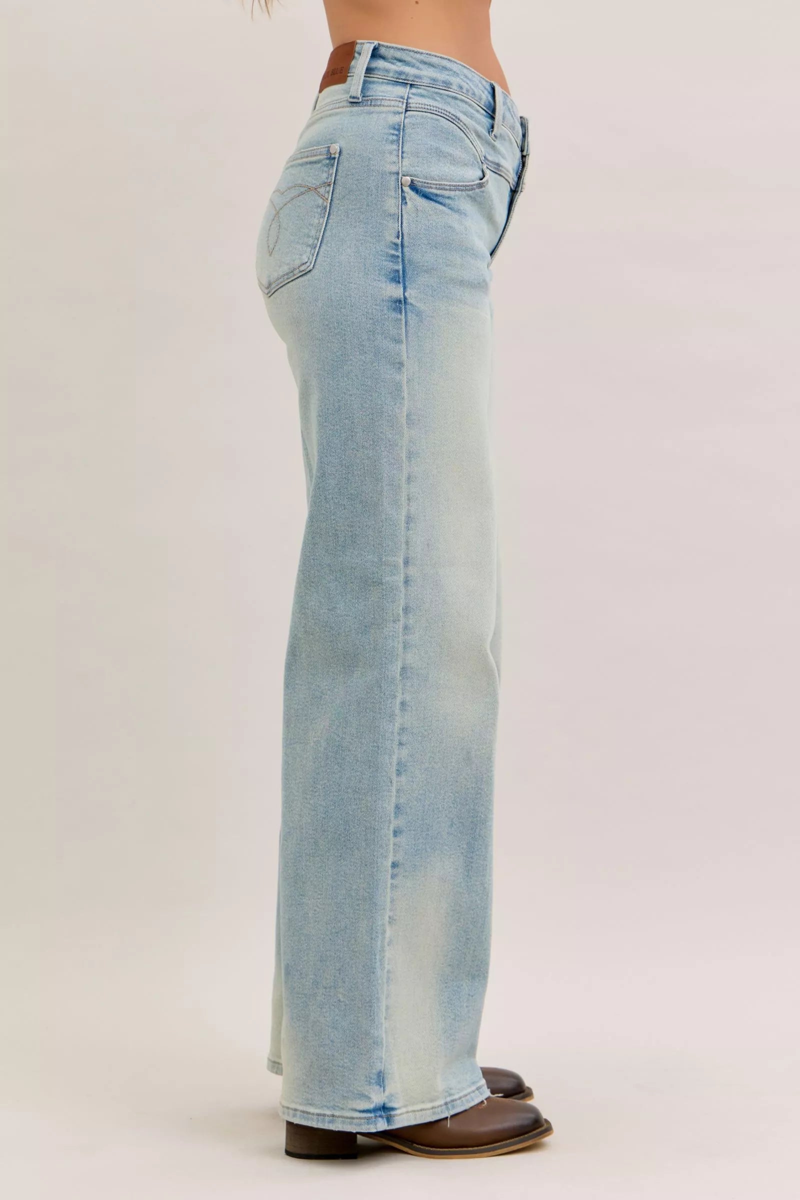Judy Medium Washed Blue High Waist Column Straight Jeans