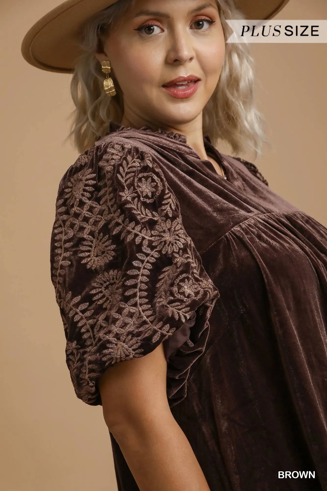 Umgee Brown Velvet Embroidered Sleeve Blouse