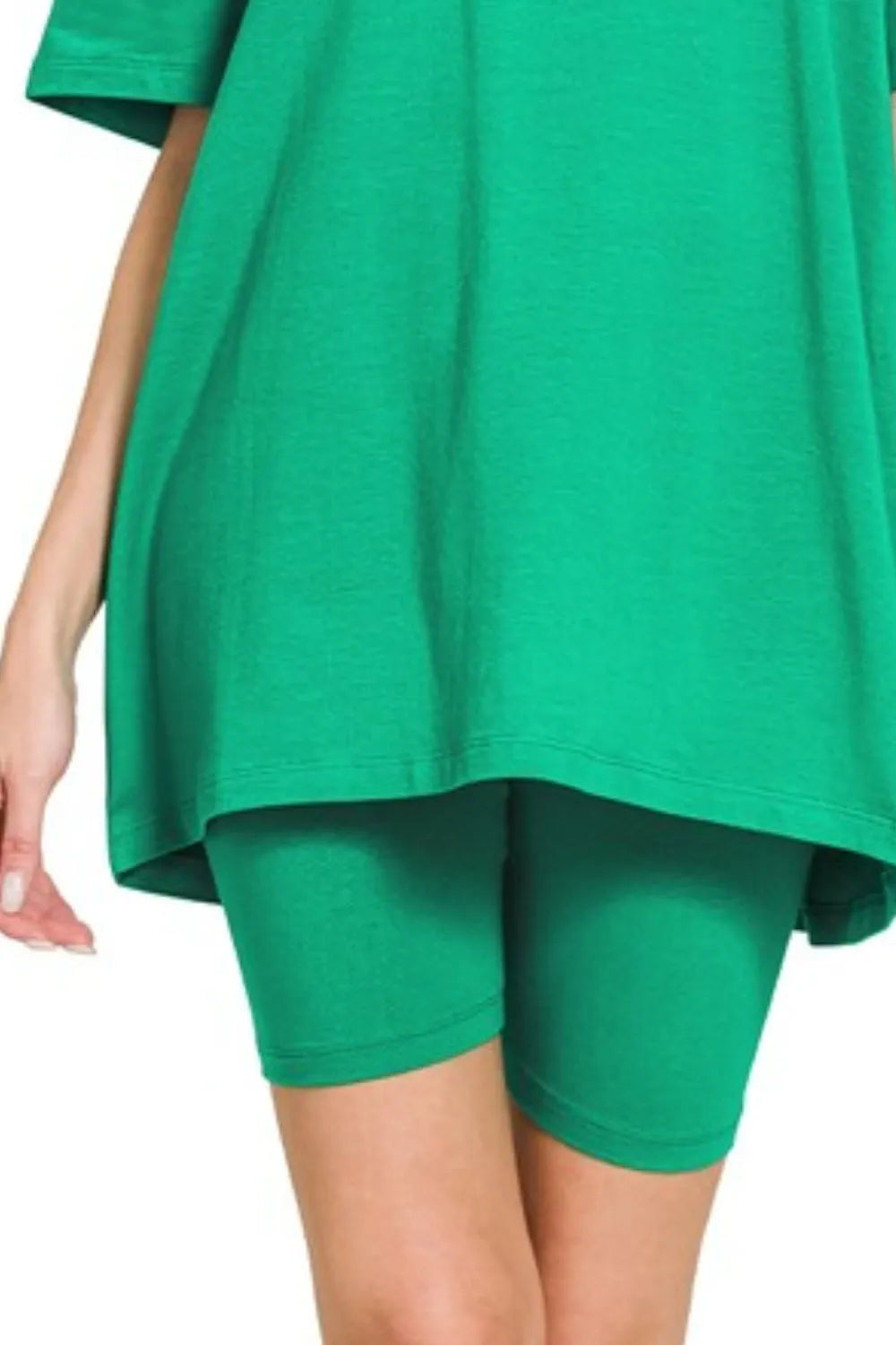 Zenana Kelly Green Cotton Round Neck Top & Biker Shorts