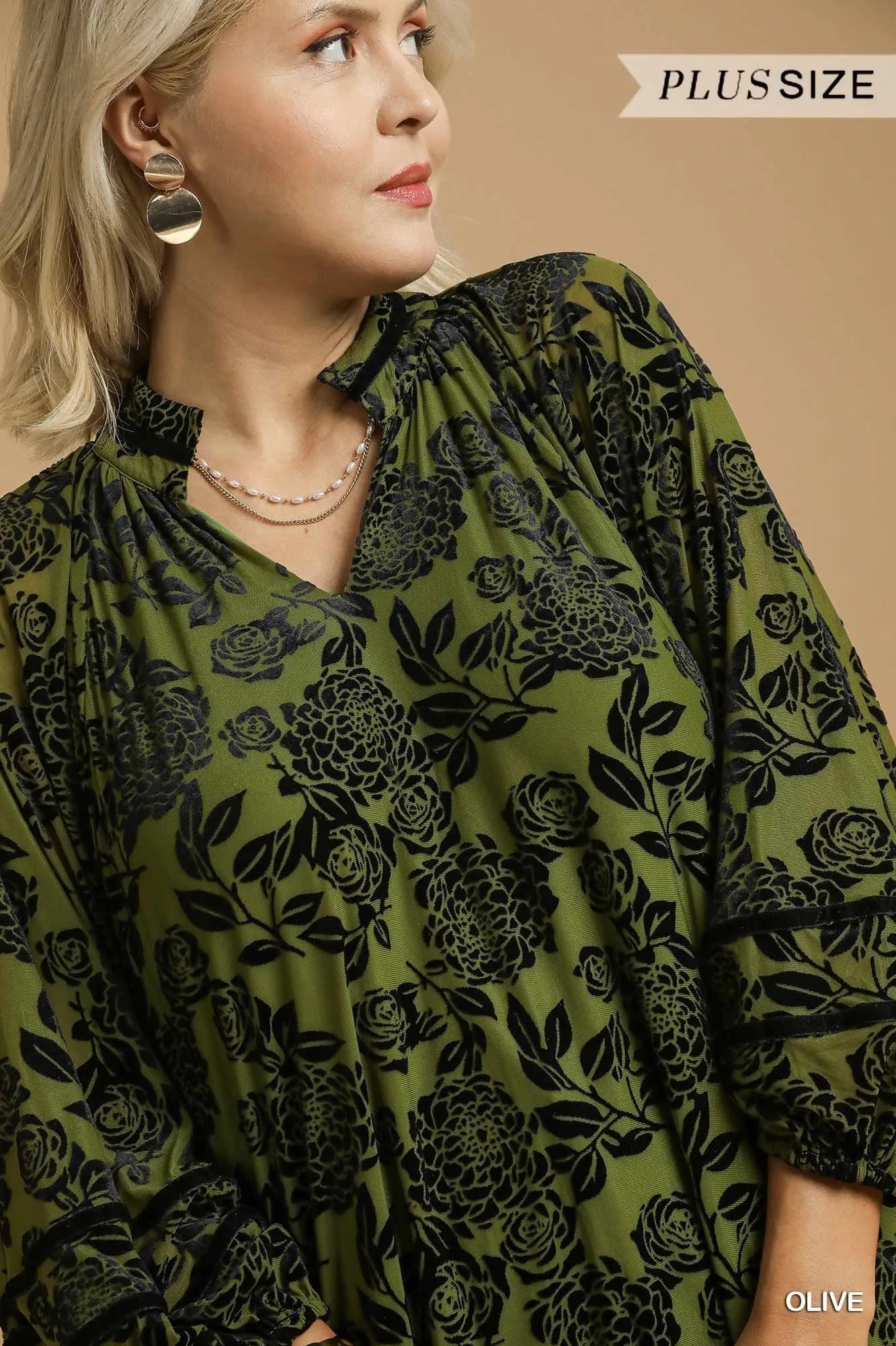 Umgee Olive Floral Velvet Burnout Blouse with Balloon Sleeves