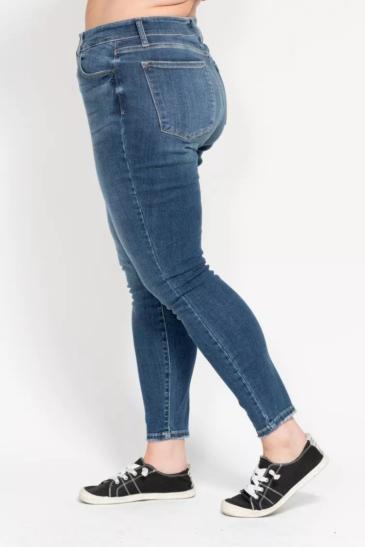 Judy Blue Medium Washed High Rise Button Fly Skinny Jeans