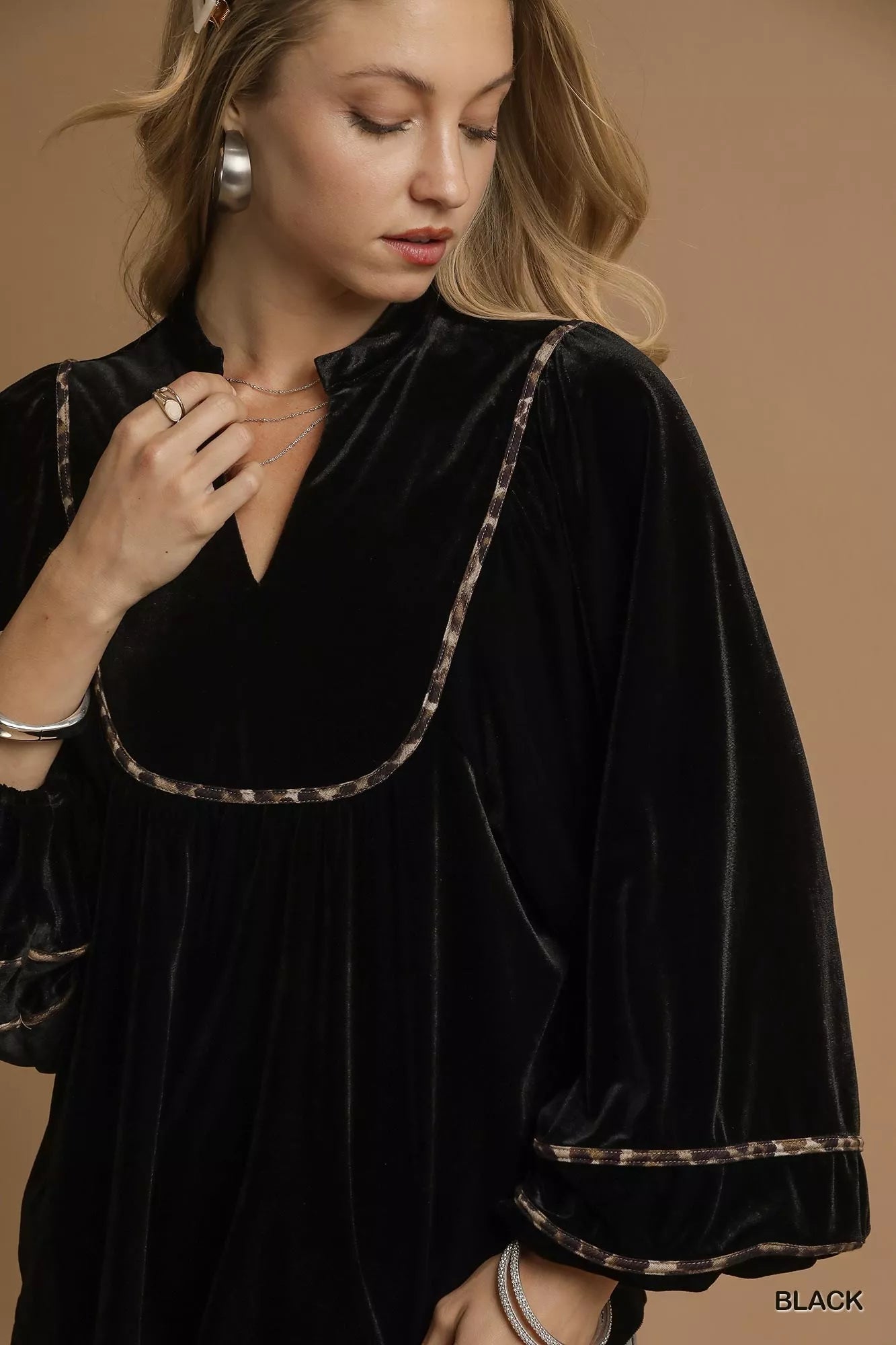 Umgee Black Velvet Long Sleeve Blouse with Leopard Contrast Trim