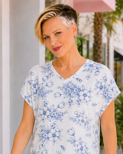Haptics Down Right Delicate V-Neck Tulip Floral Top Womens