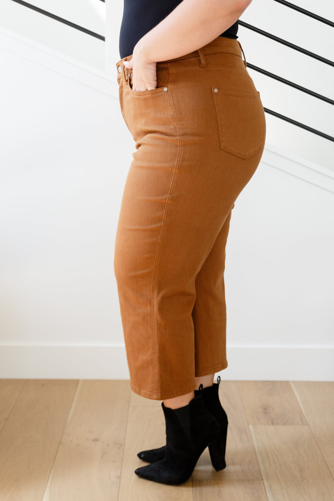 Judy Blue Briar High Rise Control Top Wide Leg Crop Jeans in Camel Denim