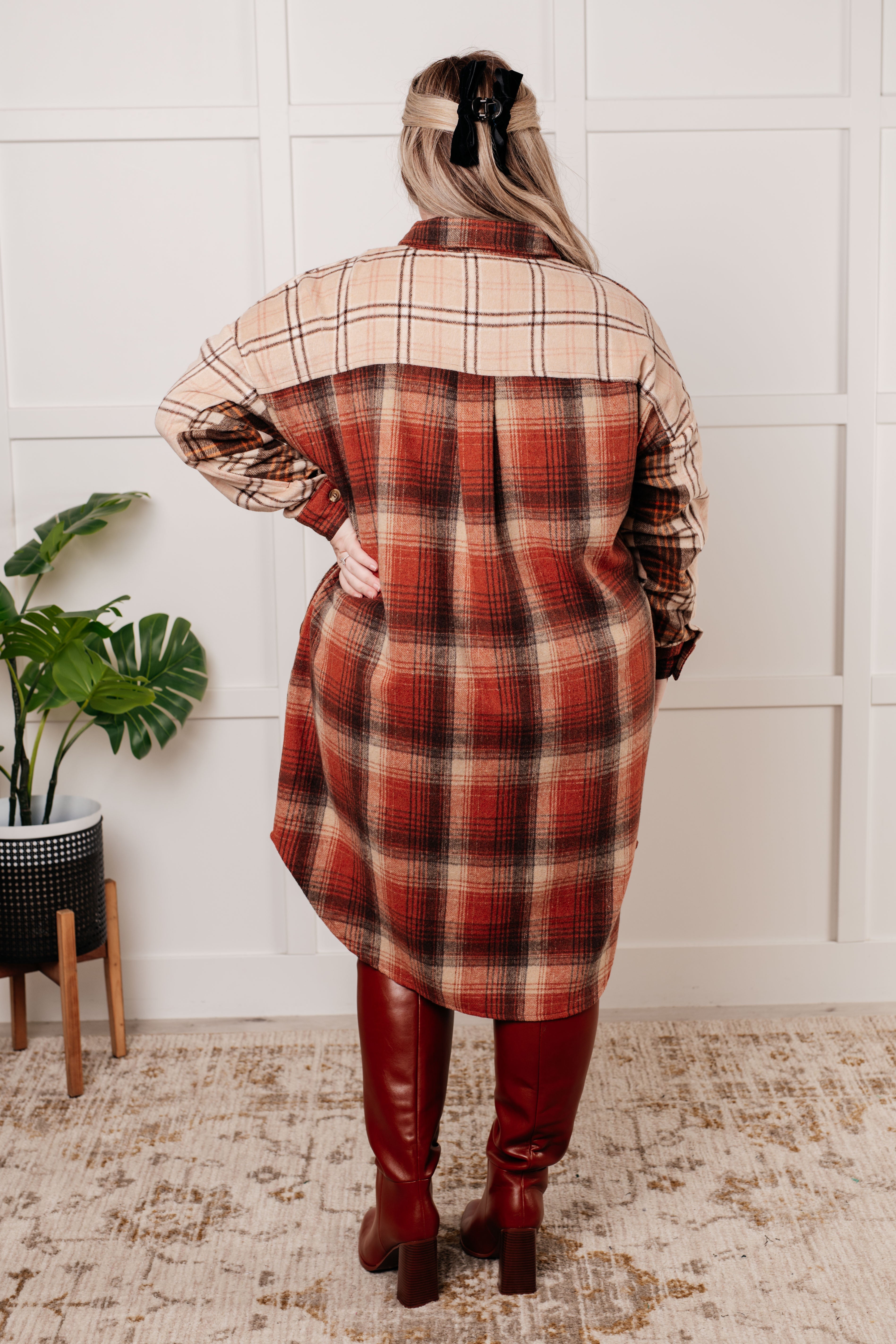 Haptics Cabin Fever Flannel Plaid Oversized Shacket Layers