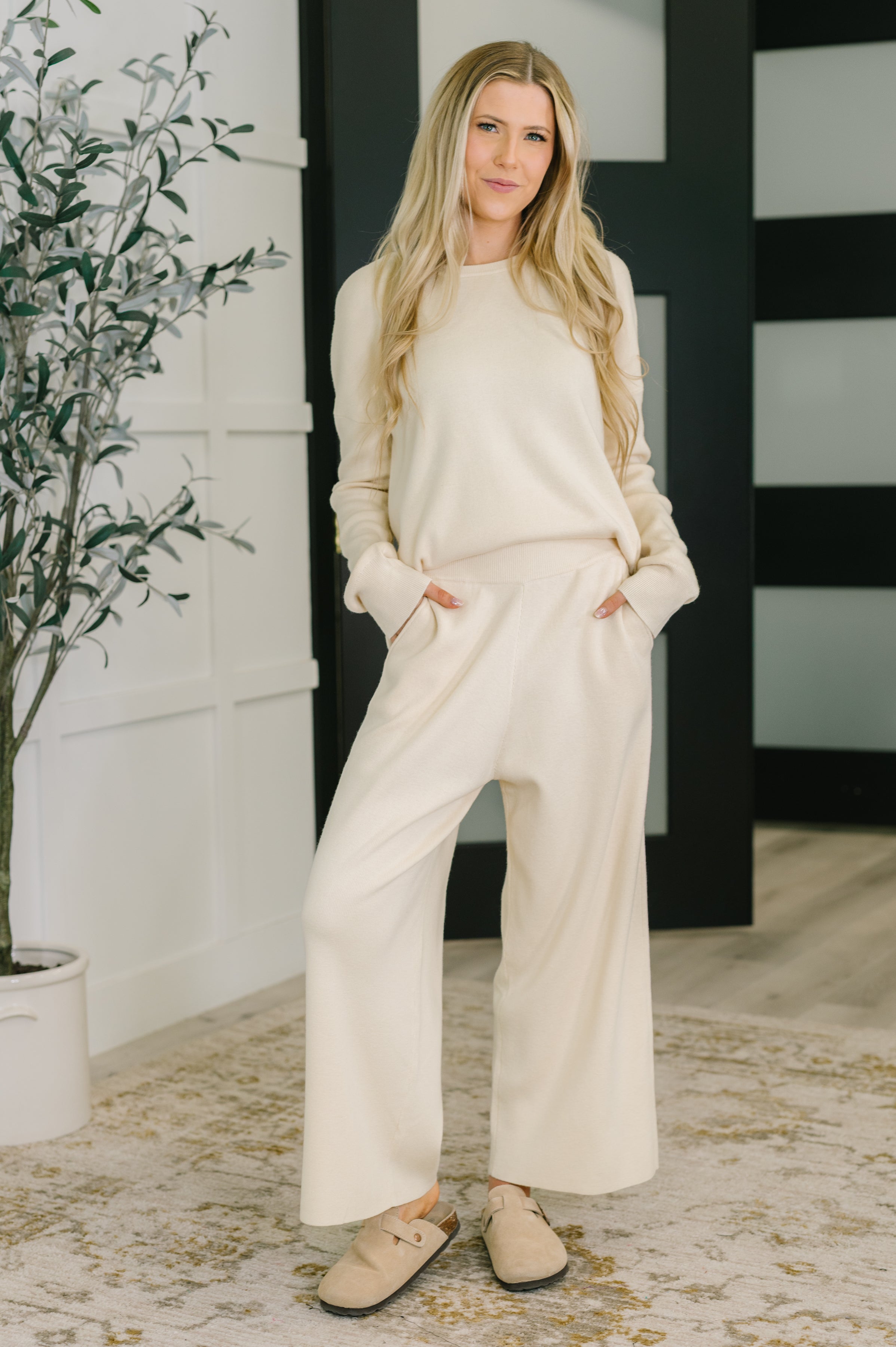 Honey Mark Clove Ribbed Knit Culottes in Culottes in Oat Womens