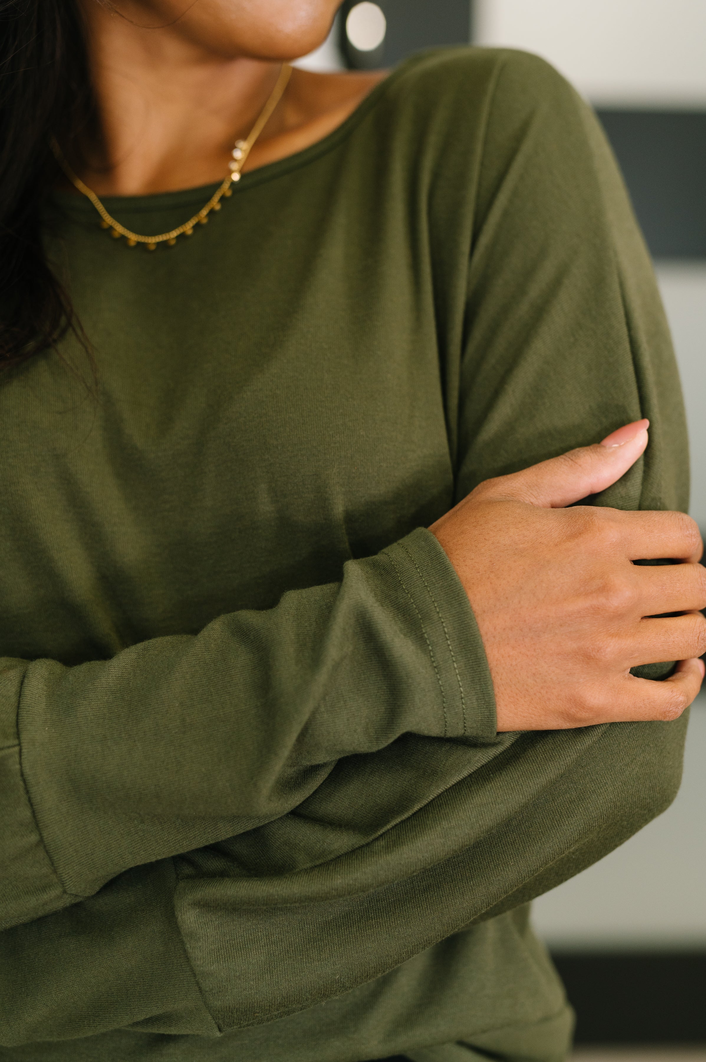 One Eleven North Dinner Plans Dolman Long Sleeve in Olive Womens