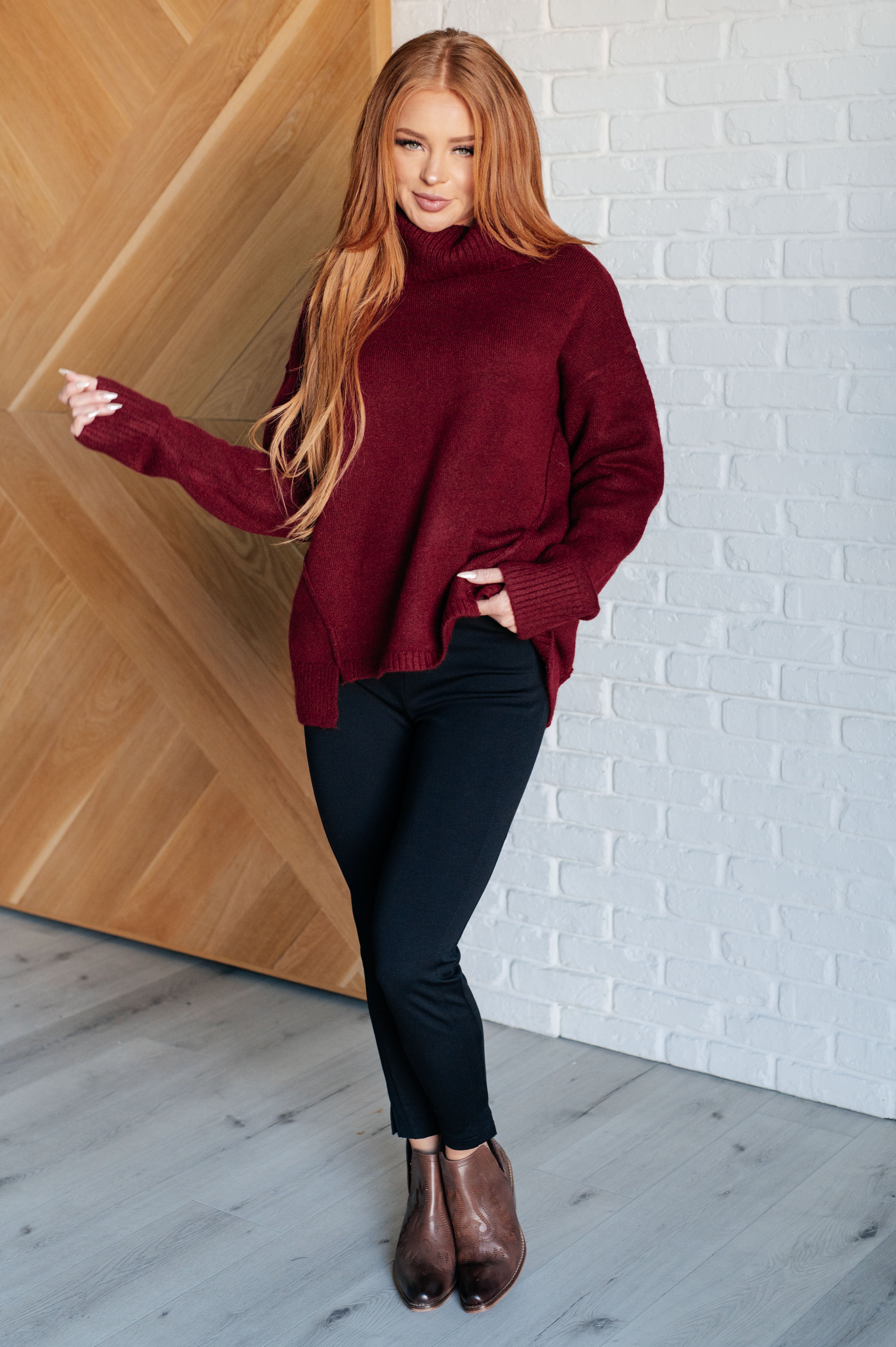 Andree by Unit Envelop Me Turtleneck Sweater Tops