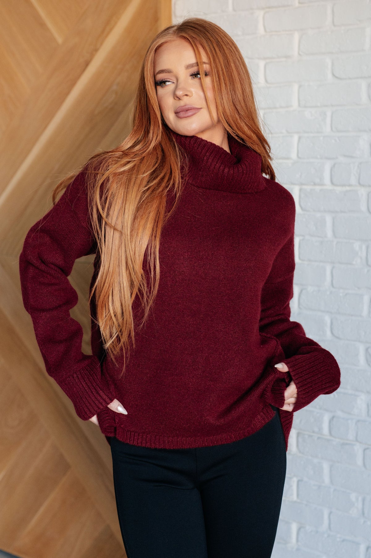 Andree By Unit Envelop Me Turtleneck Sweater Tops