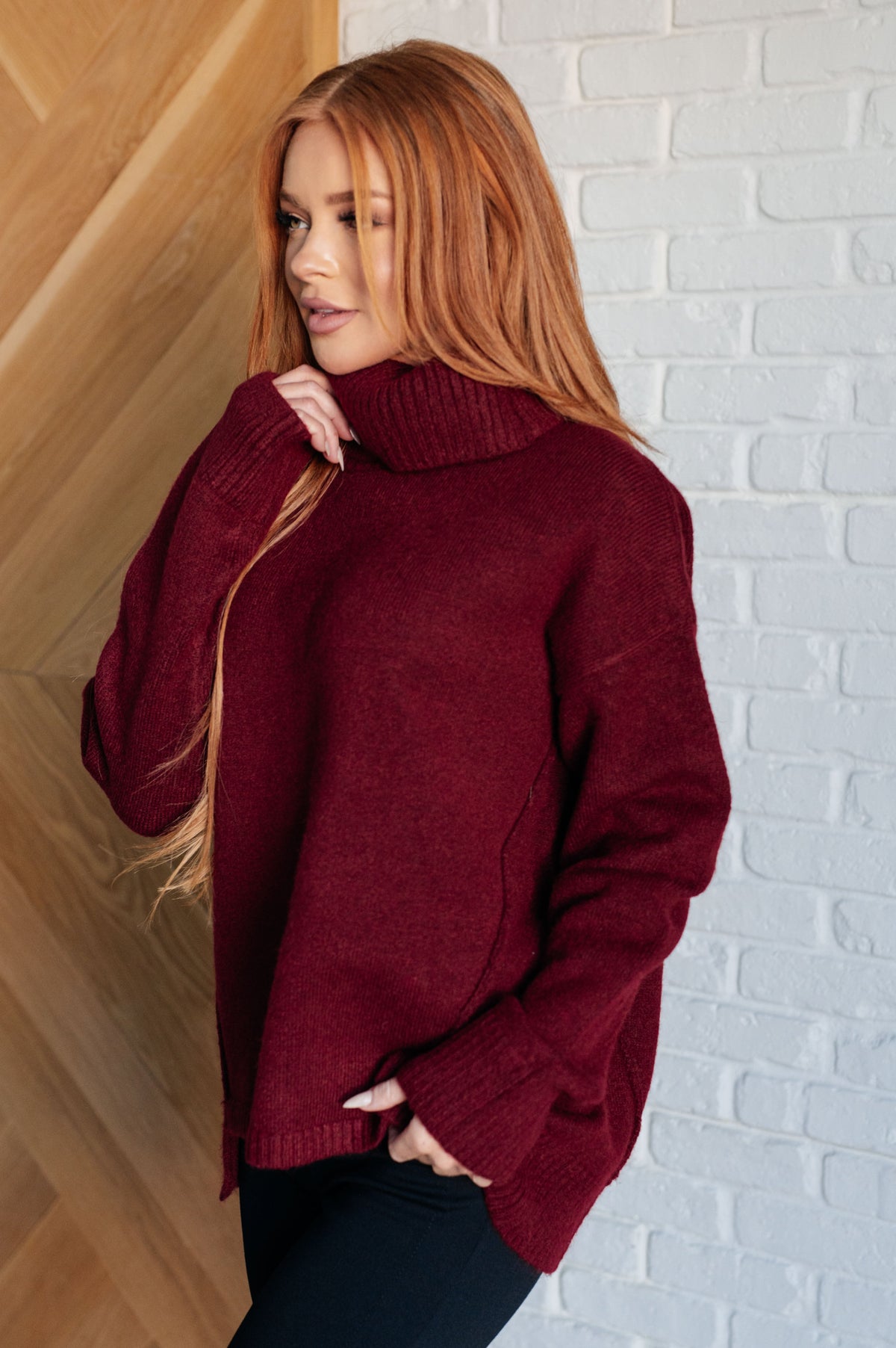 Andree By Unit Envelop Me Turtleneck Sweater Tops