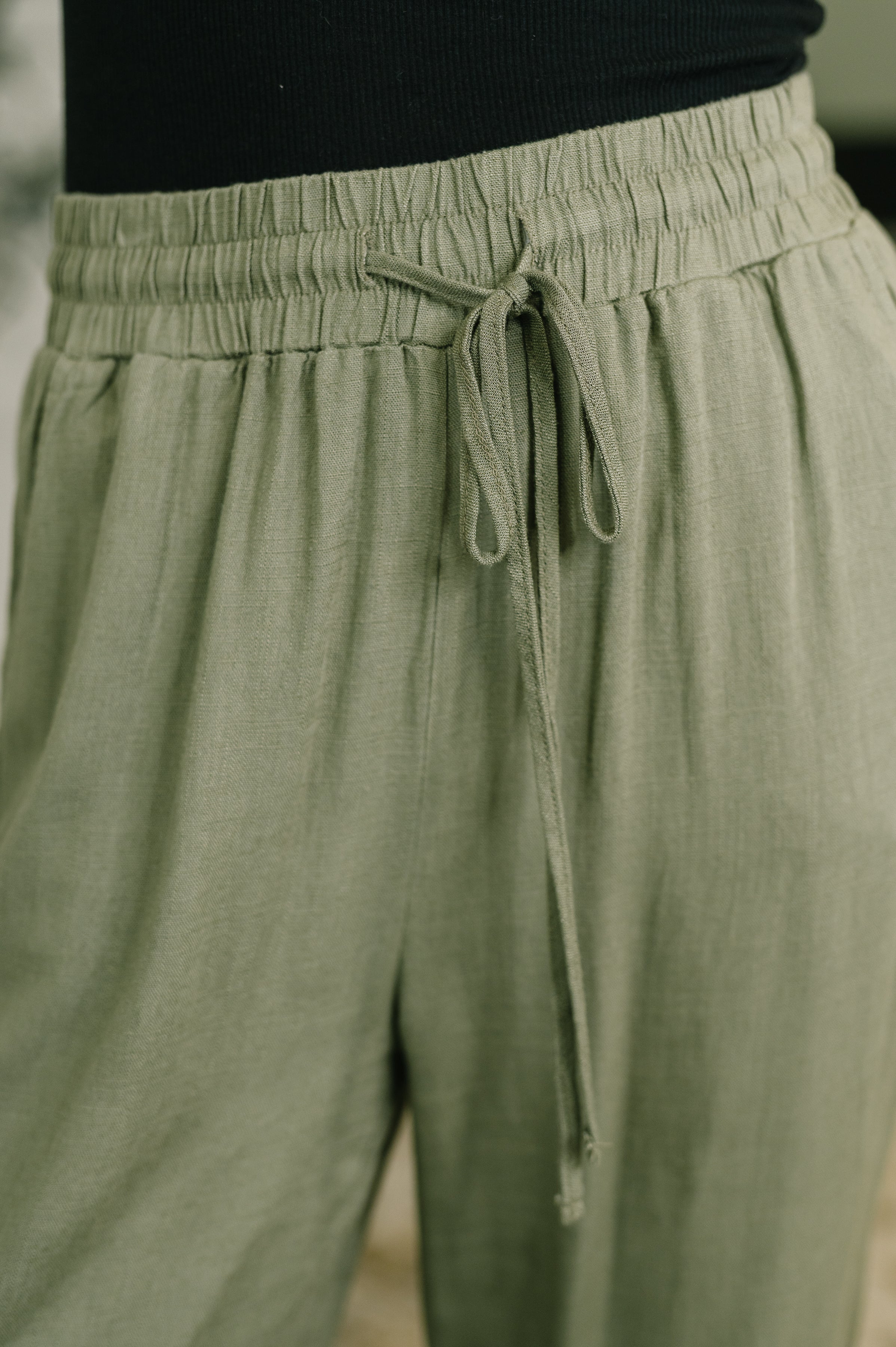 Essential Feeling Straight Leg Lounge Pants in Light in Olive Womens