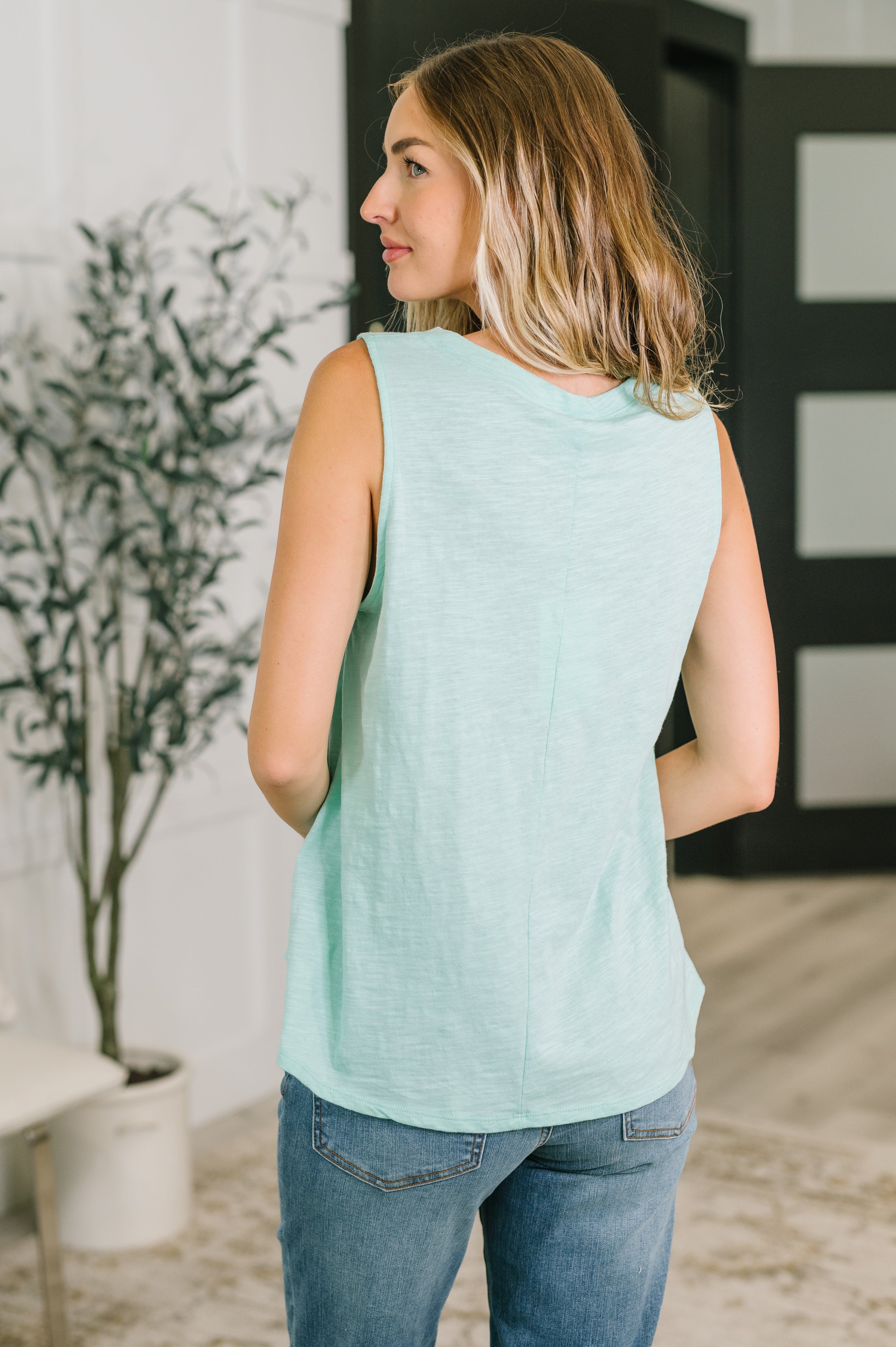 Getting Good V-Neck Tank in Mint Womens