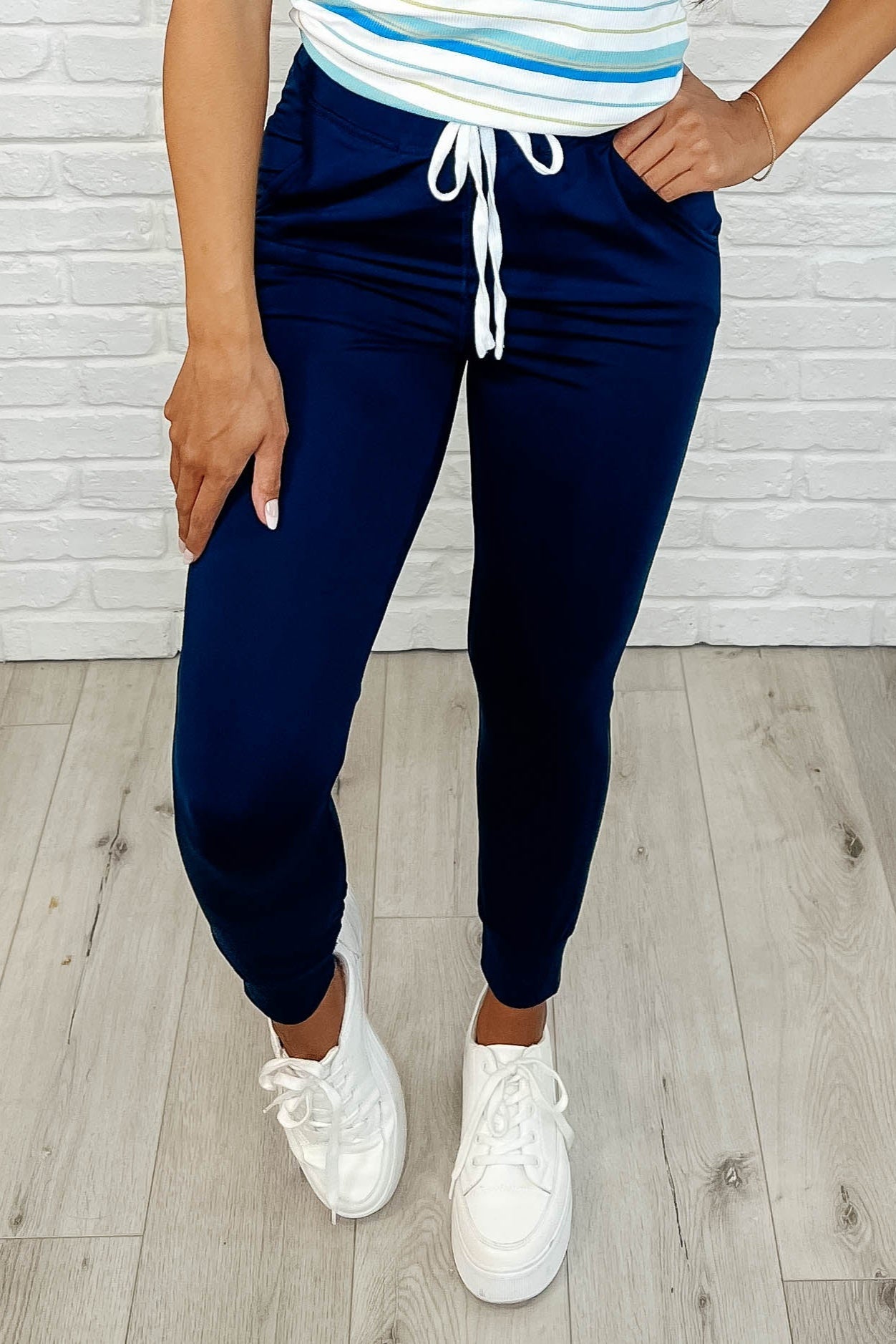 One Eleven North Giving the Run Around Joggers in Navy Womens