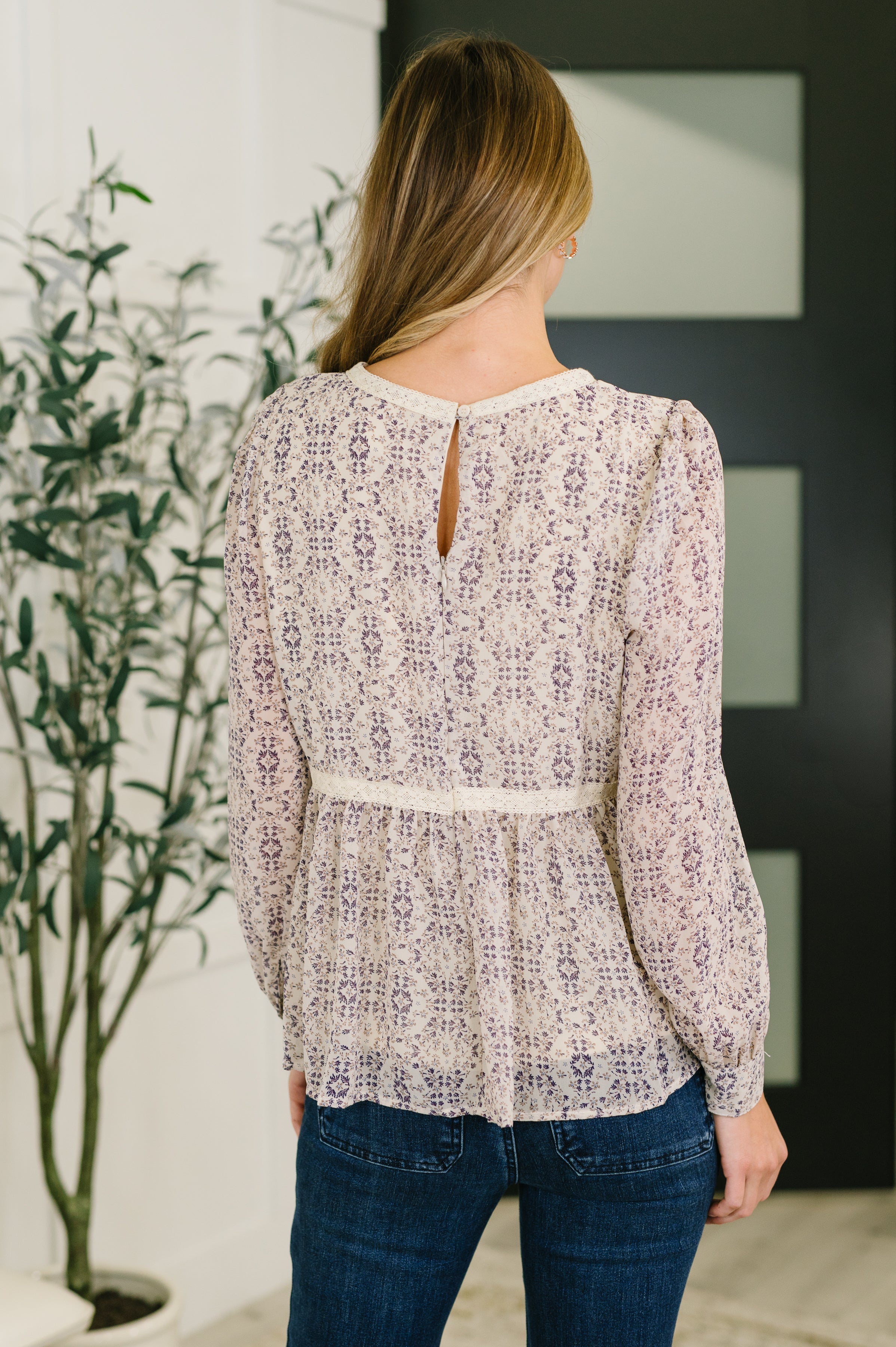 In Loom Gorgeous Girl Floral Peplum Blouse Womens