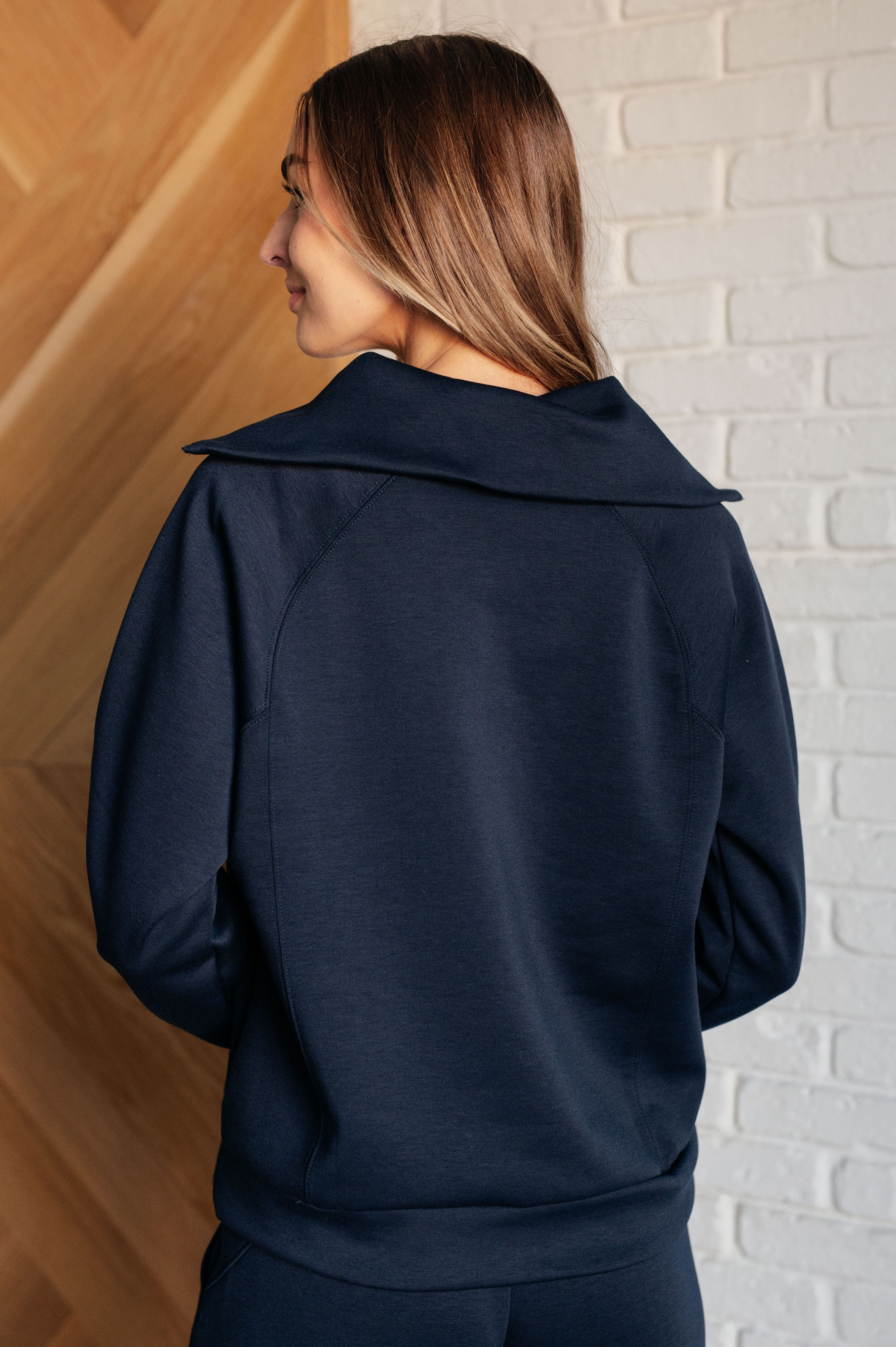 Dear Scarlett Hamptons Travel Half Zip Pullover in Navy Shirts & Tops